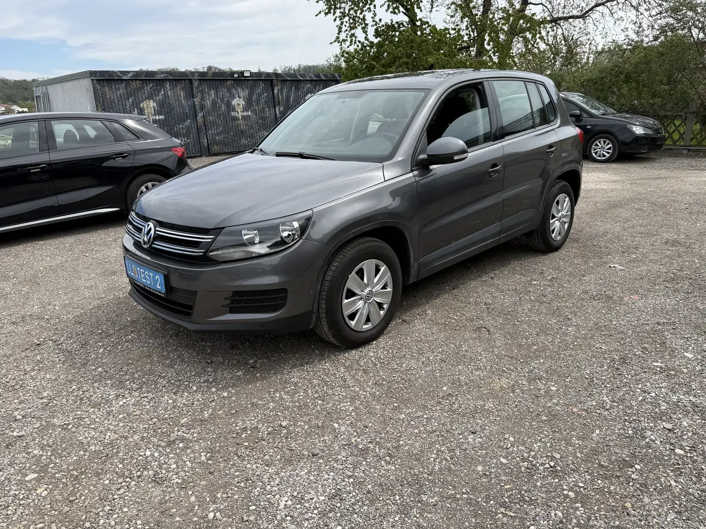 Volkswagen Tiguan Tiguan 2,0 TDI  Comfort HändlerPreis Grau - 1