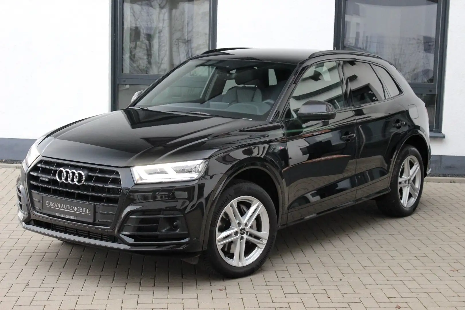 Audi Q5 50 TFSIe quattro S-LINE EXCLUSIV LEDER KAMERA Schwarz - 1
