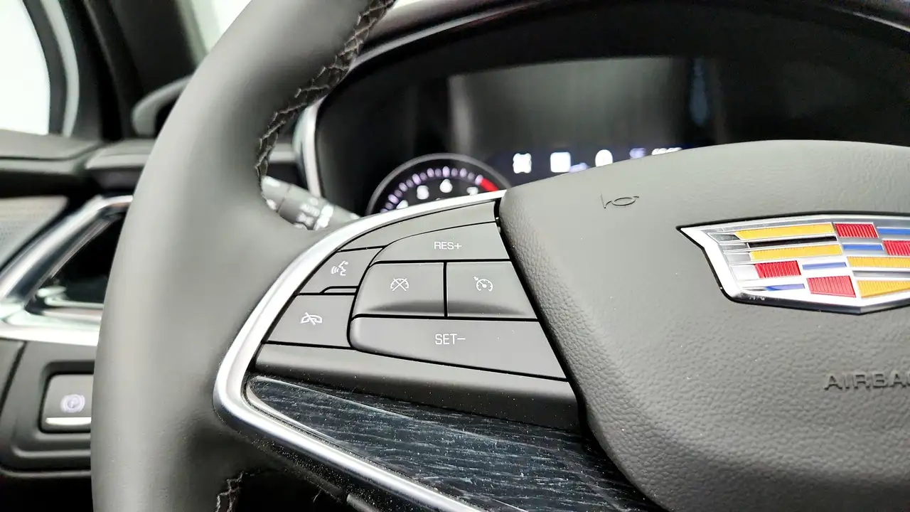 Cadillac XT5 снимка Cadillac XT5
