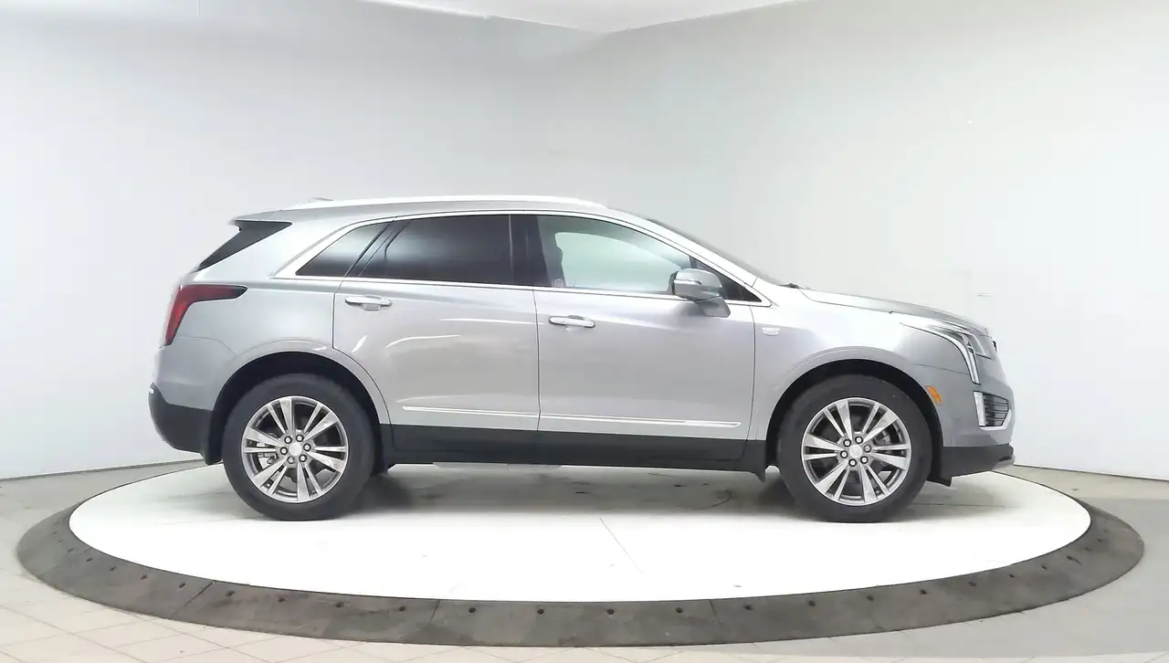 Cadillac XT5 снимка Cadillac XT5