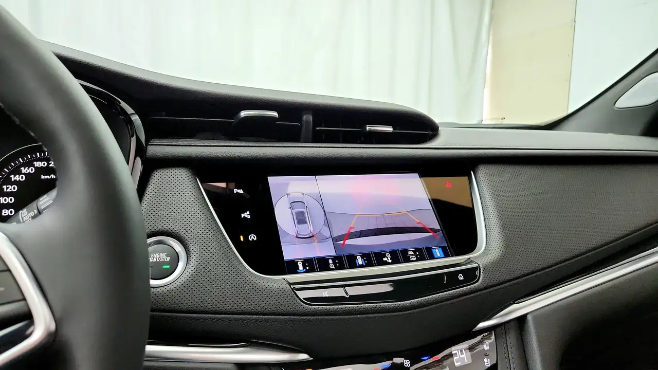Cadillac XT5 снимка Cadillac XT5