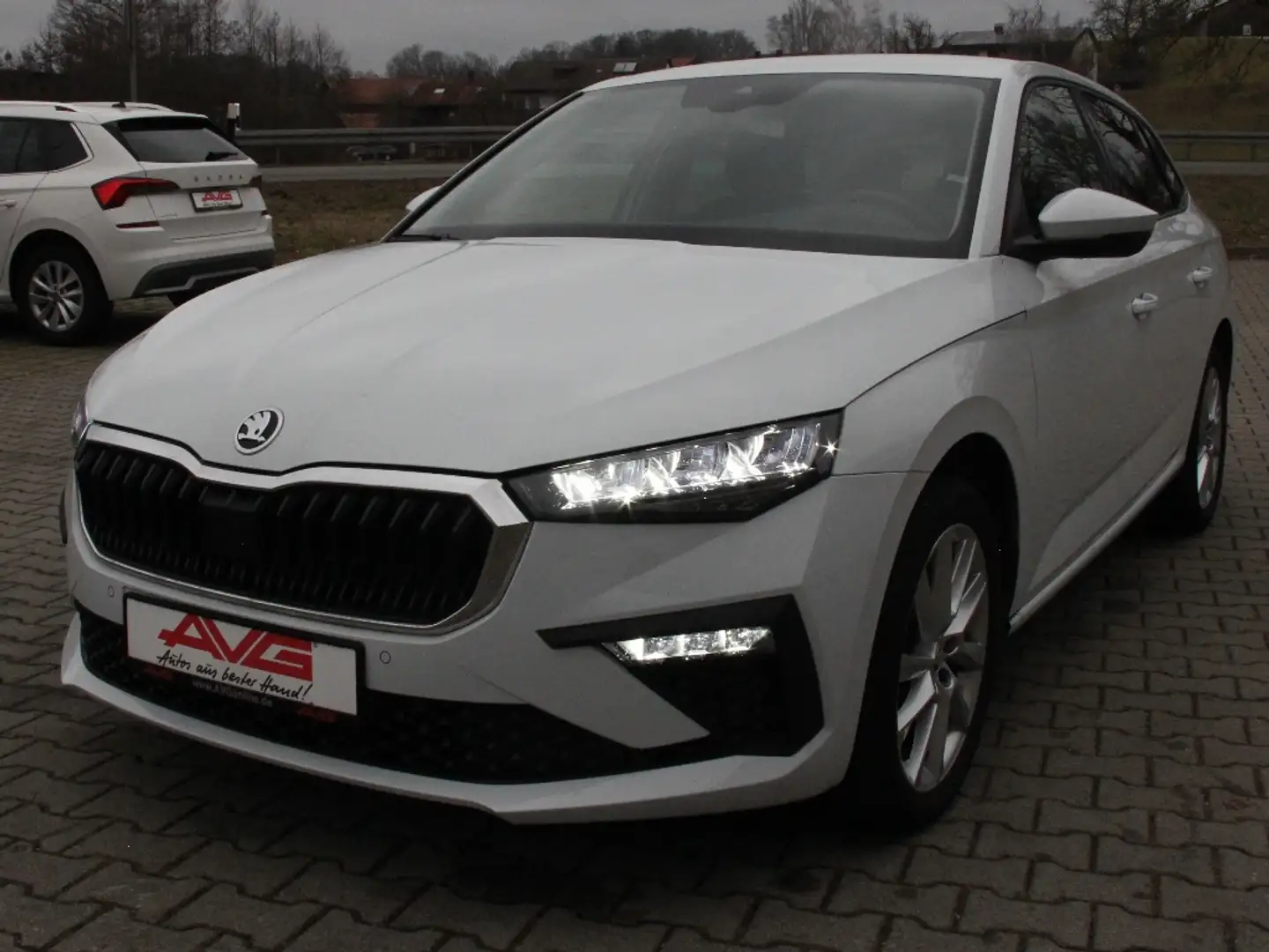 Skoda Scala FACELIFT Ambition LED CAM ALU Sunset 17Z wired Weiß - 2