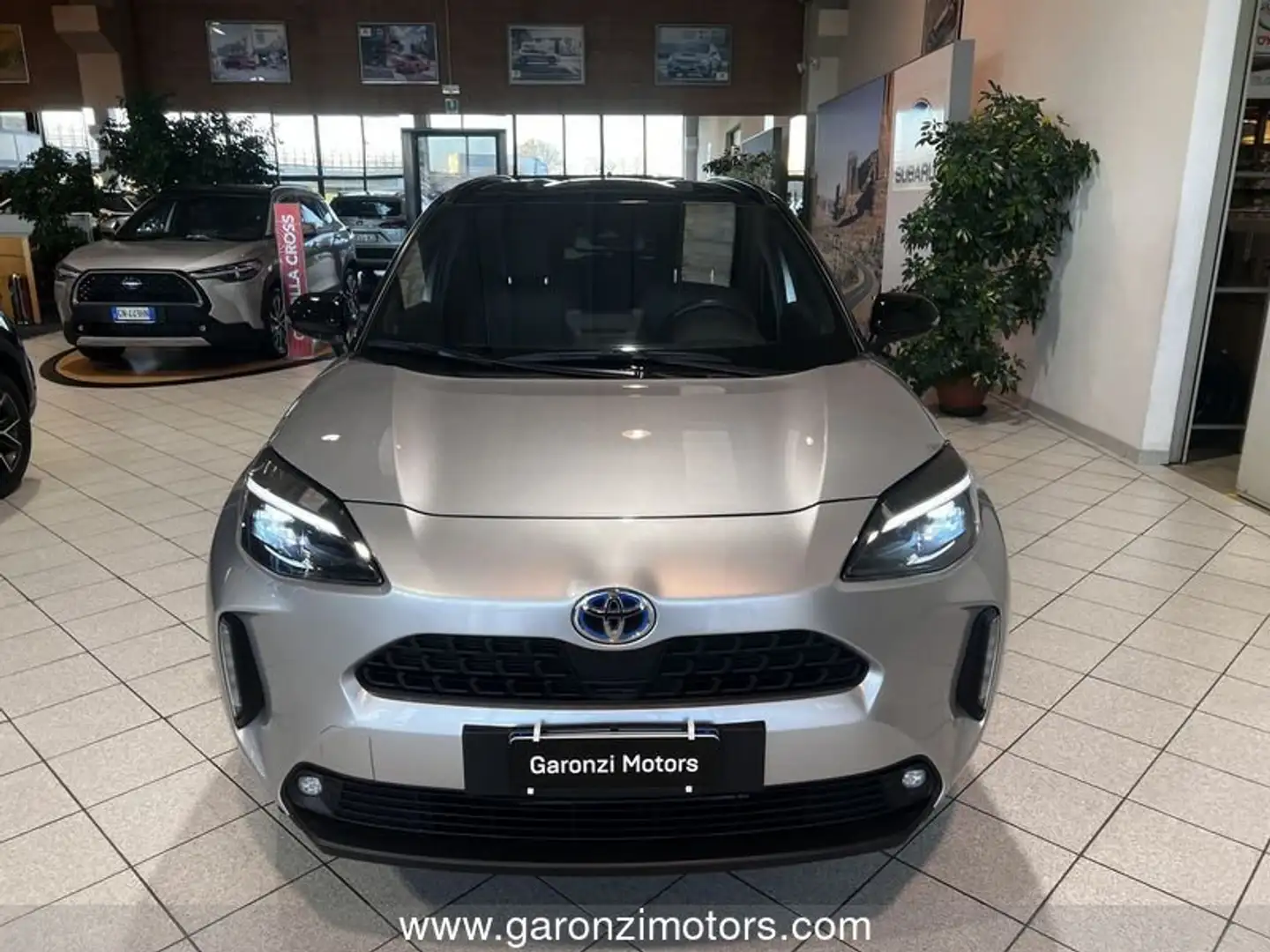 Toyota Yaris Cross 1.5 Hybrid 5p. E-CVT Trend Argento - 2