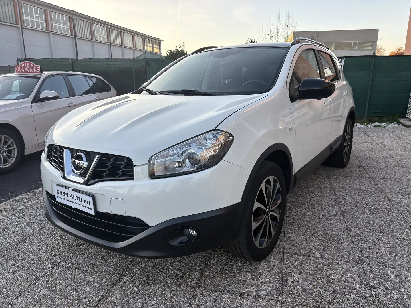 Nissan Qashqai 1.5 dci 360 Bianco - 1