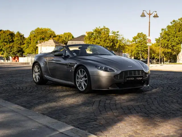 Aston Martin V8 Vantage 4.7 Roadster Sportshift