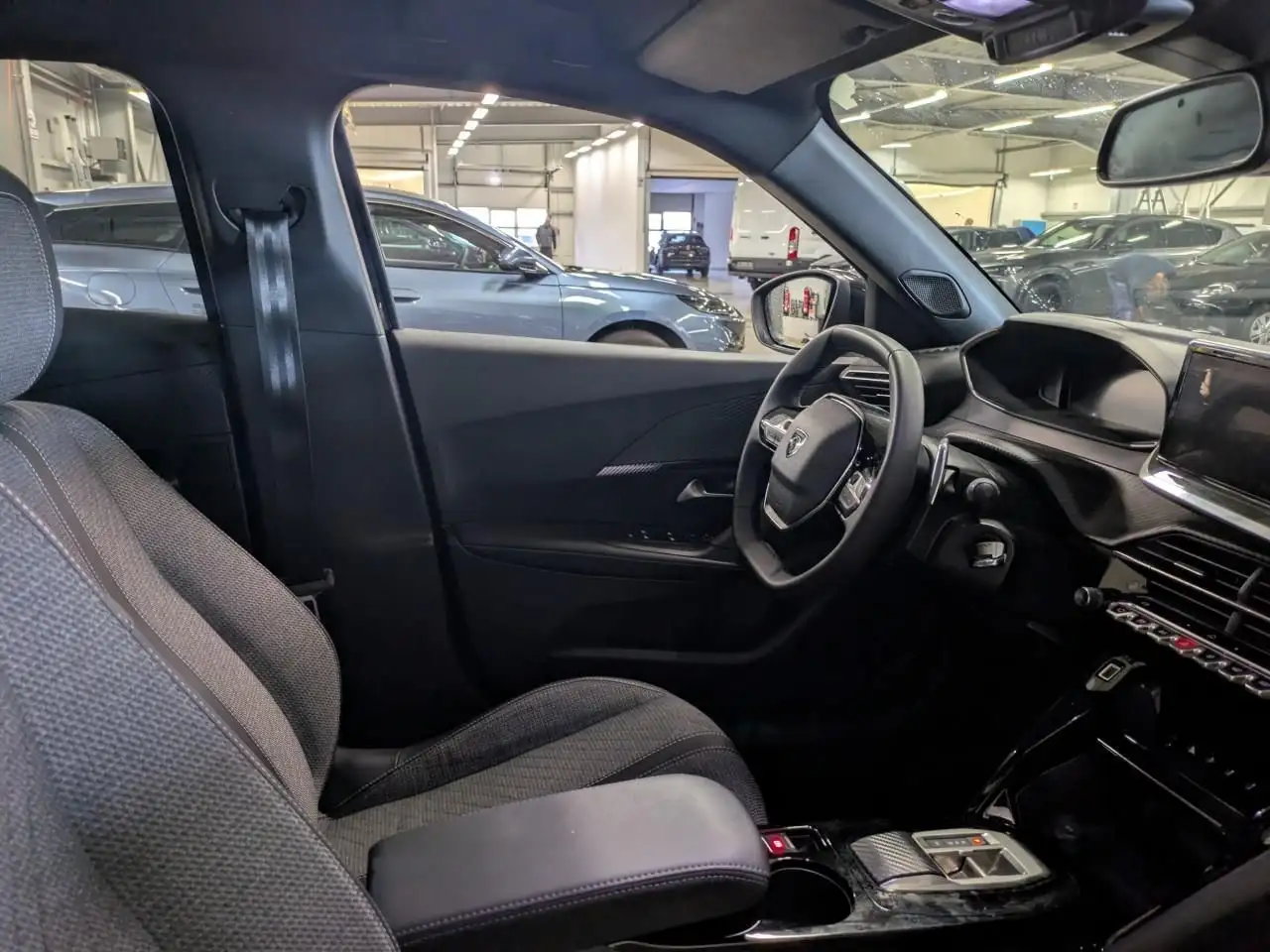 Peugeot 2008 — photo 5 sur 15