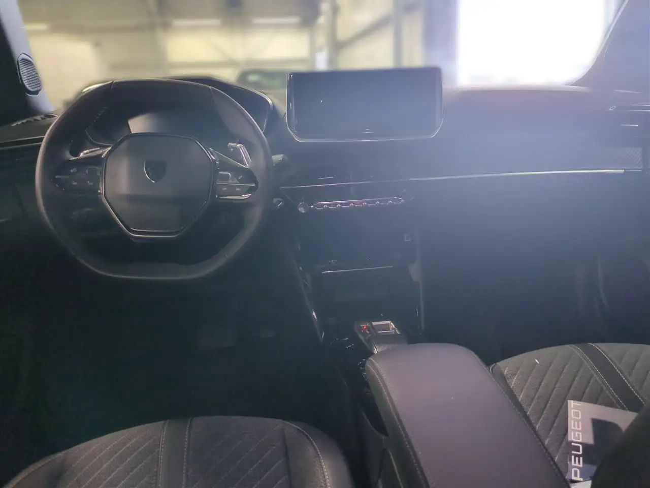 Peugeot 2008 — photo 11 sur 15