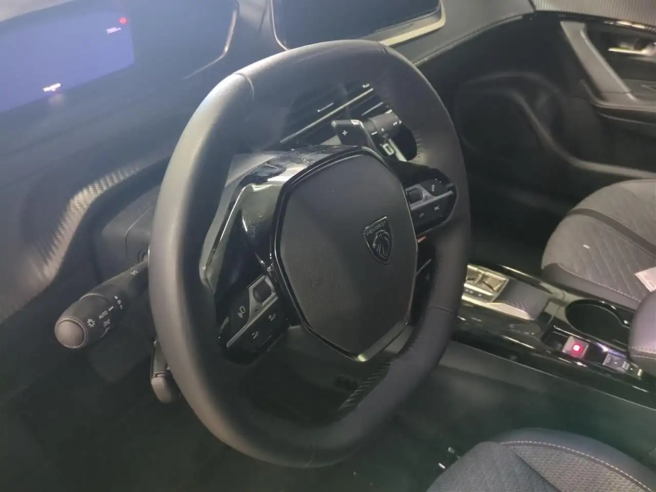 Peugeot 2008 — photo 13 sur 15