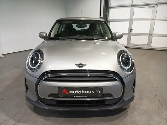Mini Hatch view 2