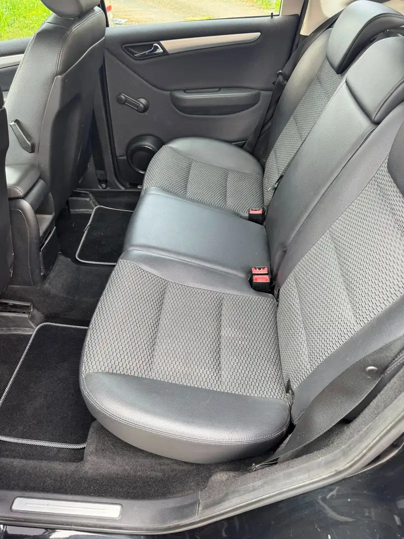 Mercedes-Benz A 180 Classe A - W/C 169 cdi Avantgarde FL Nero - 2
