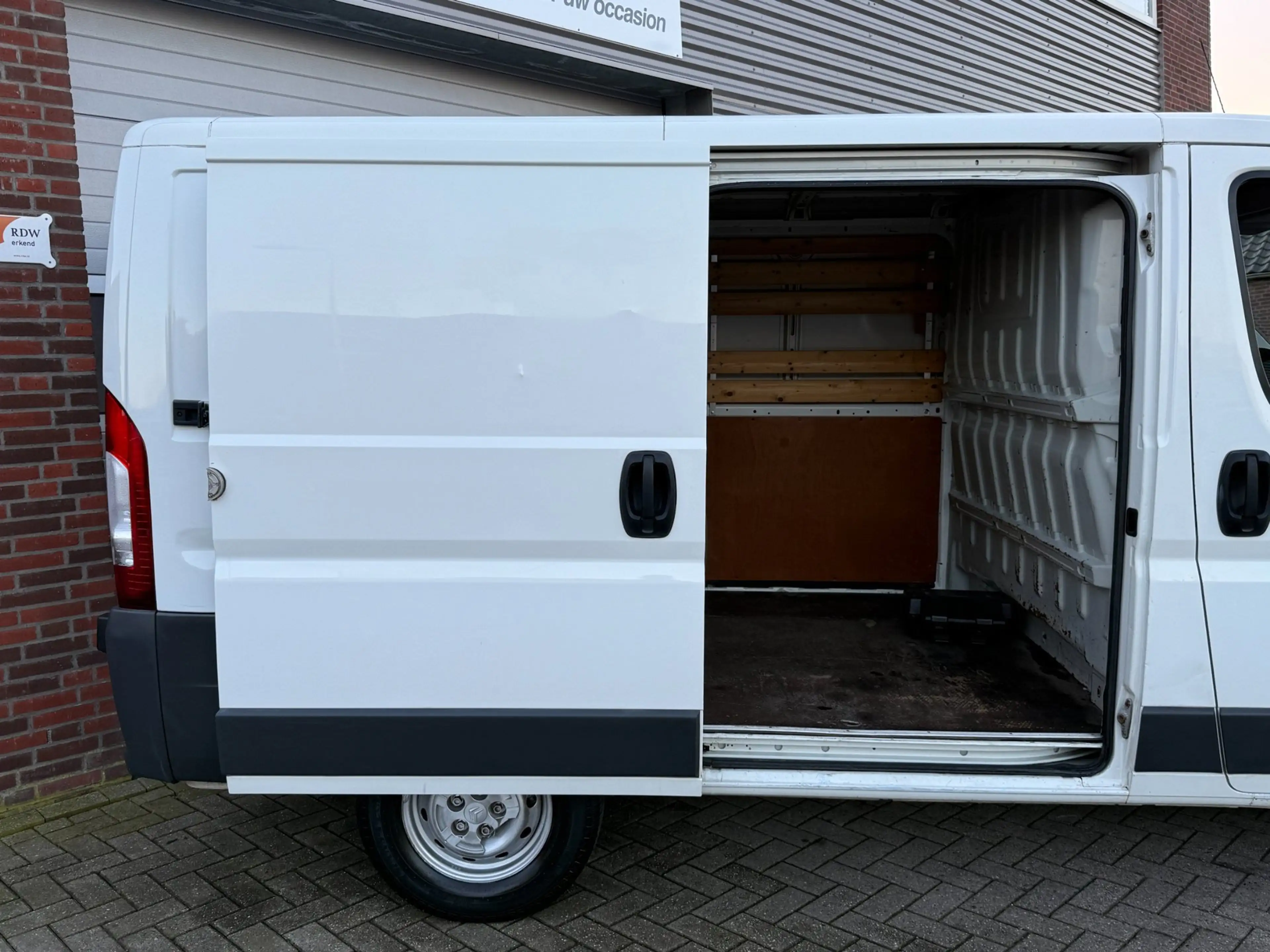 Citroen Jumper 30 2.2 HDI L1H1! 3-Persoons! Nieuwe APK! — photo 4