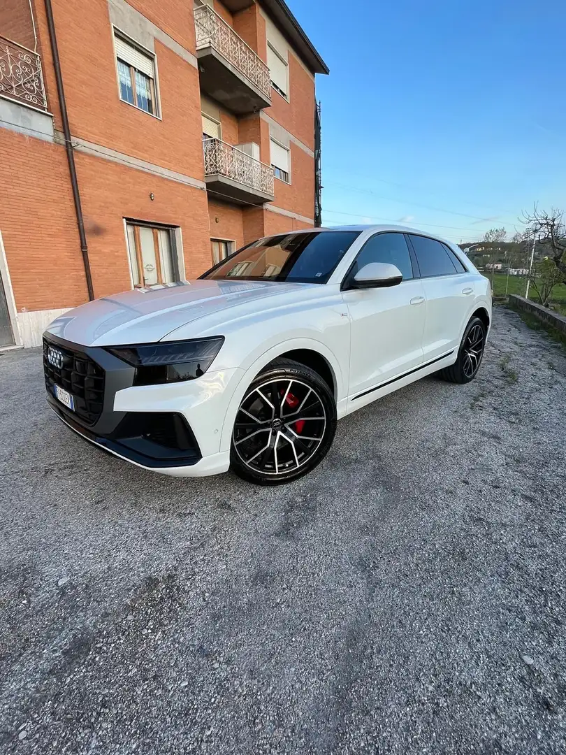 Audi Q8 S-line Full optional Beyaz - 1
