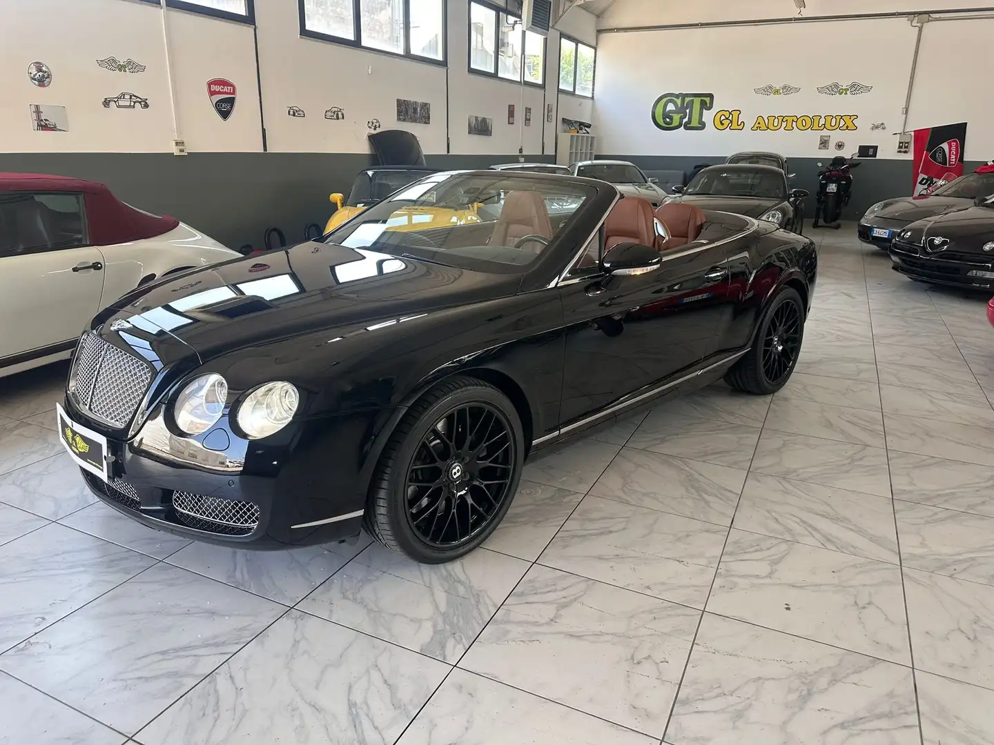 Bentley Continental GTC Nero - 1