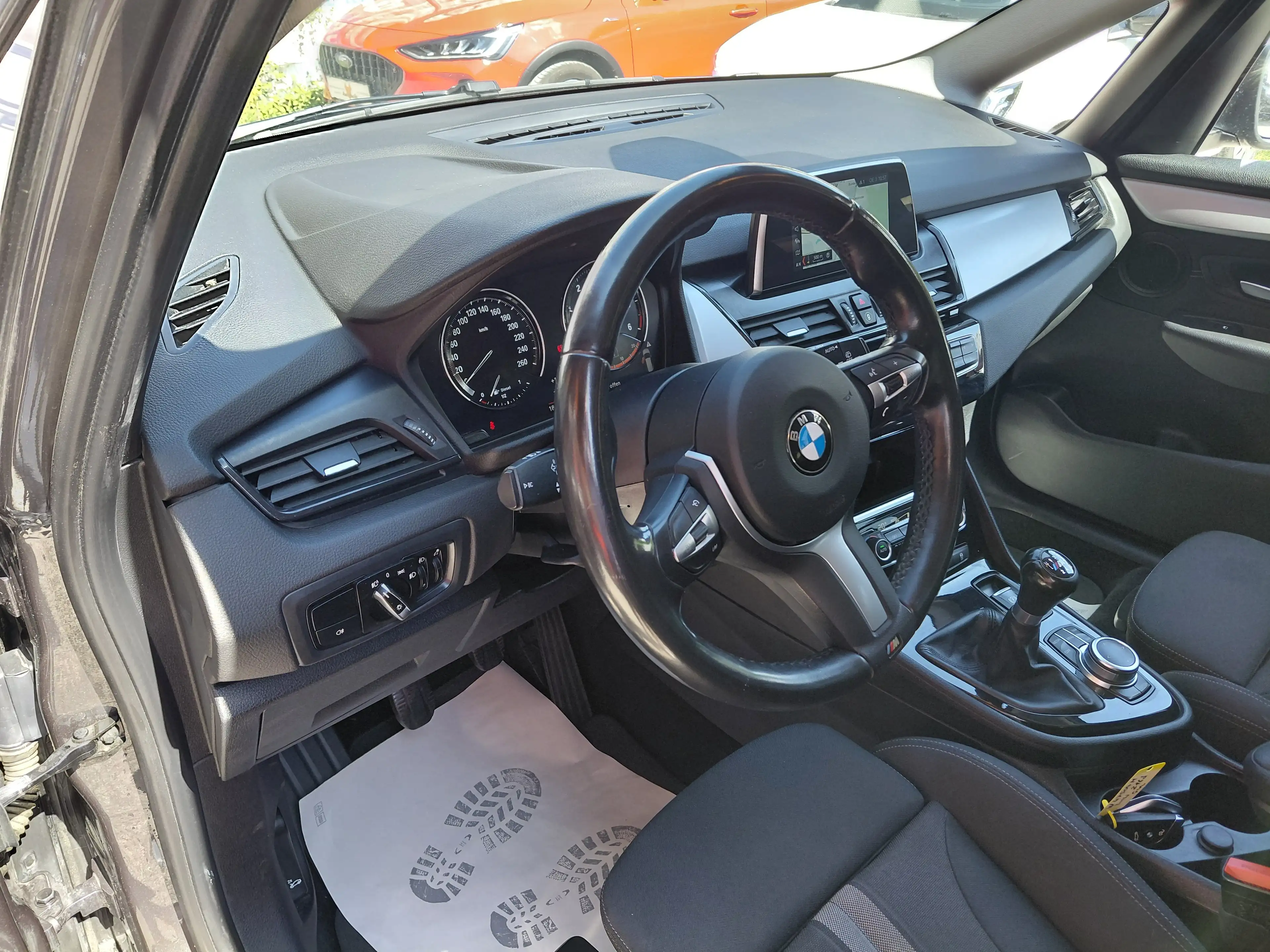 BMW 216 d Gran Tourer * Rückfahrkamera, LED, Navi, usw* — photo 10
