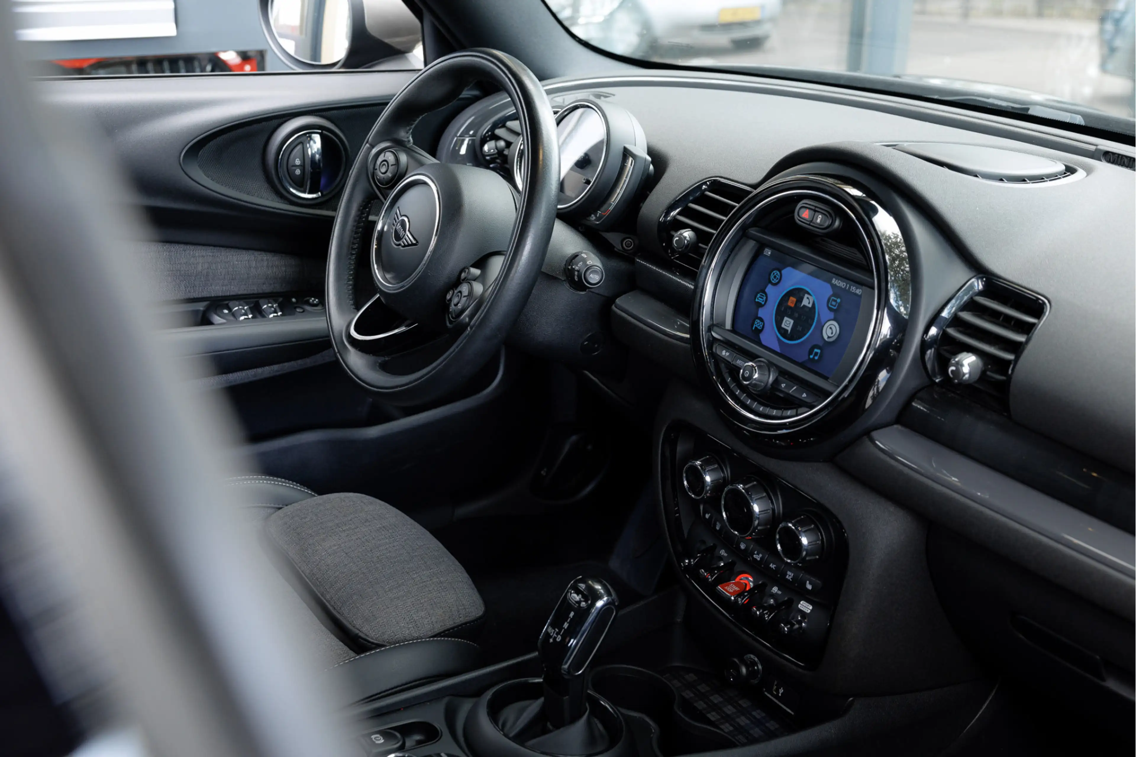 MINI Cooper Clubman Aut. |  Chili Business Edition+ | Navigatie | Appl — photo 5