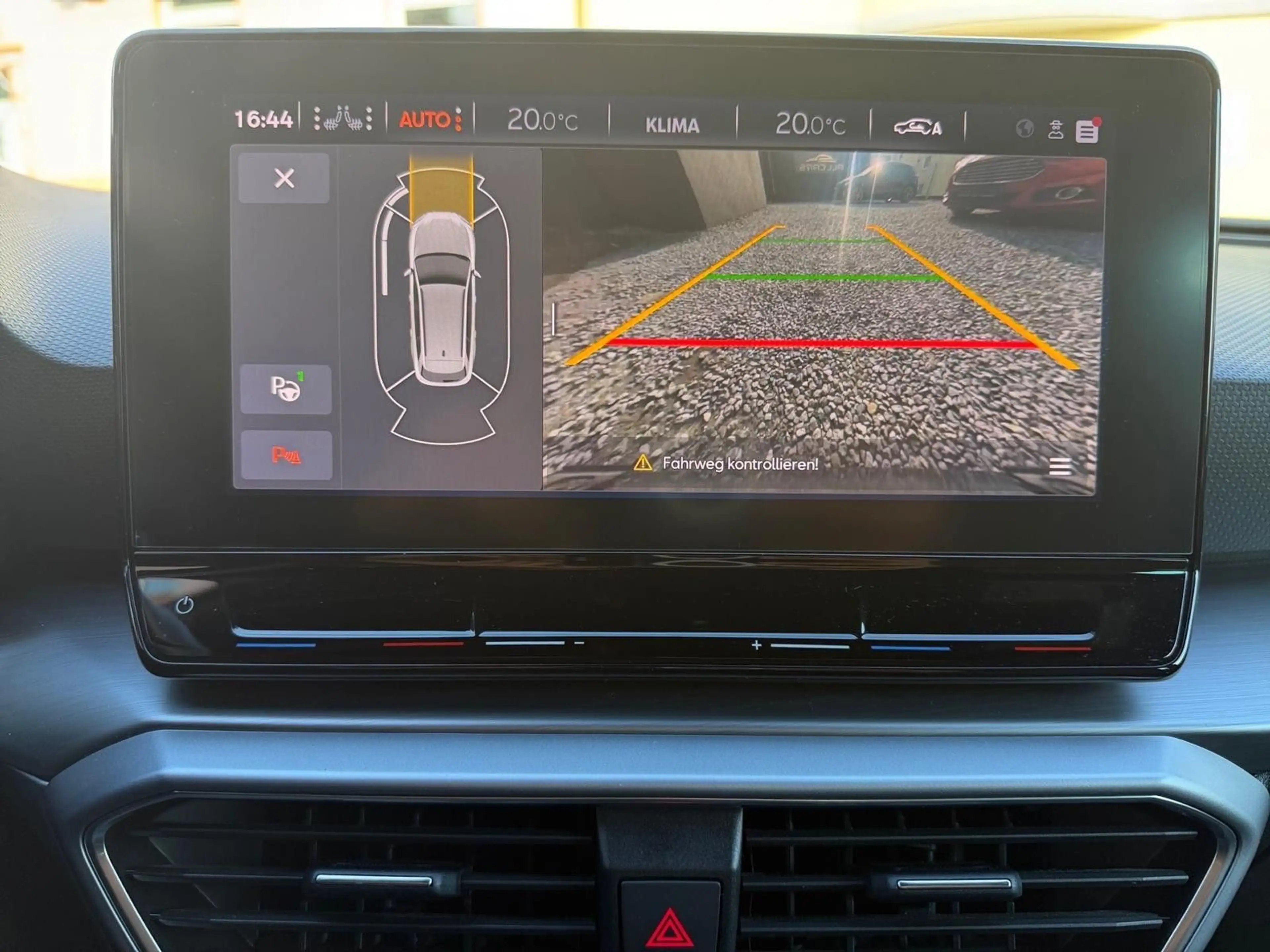 SEAT Leon Sportstourer*FR*DSG*ACC*Kamera*LED*Navi — photo 11