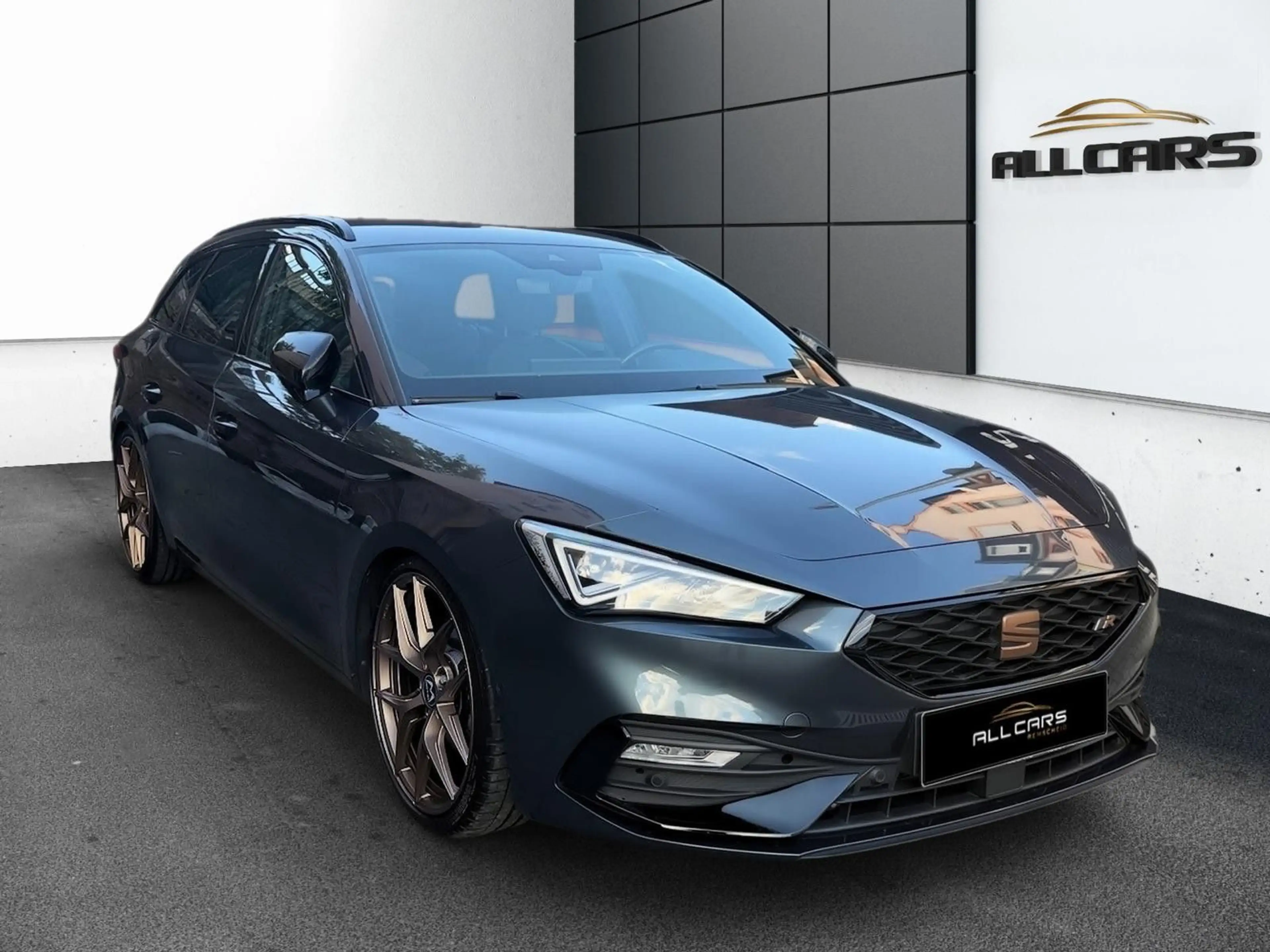 SEAT Leon Sportstourer*FR*DSG*ACC*Kamera*LED*Navi — photo 3