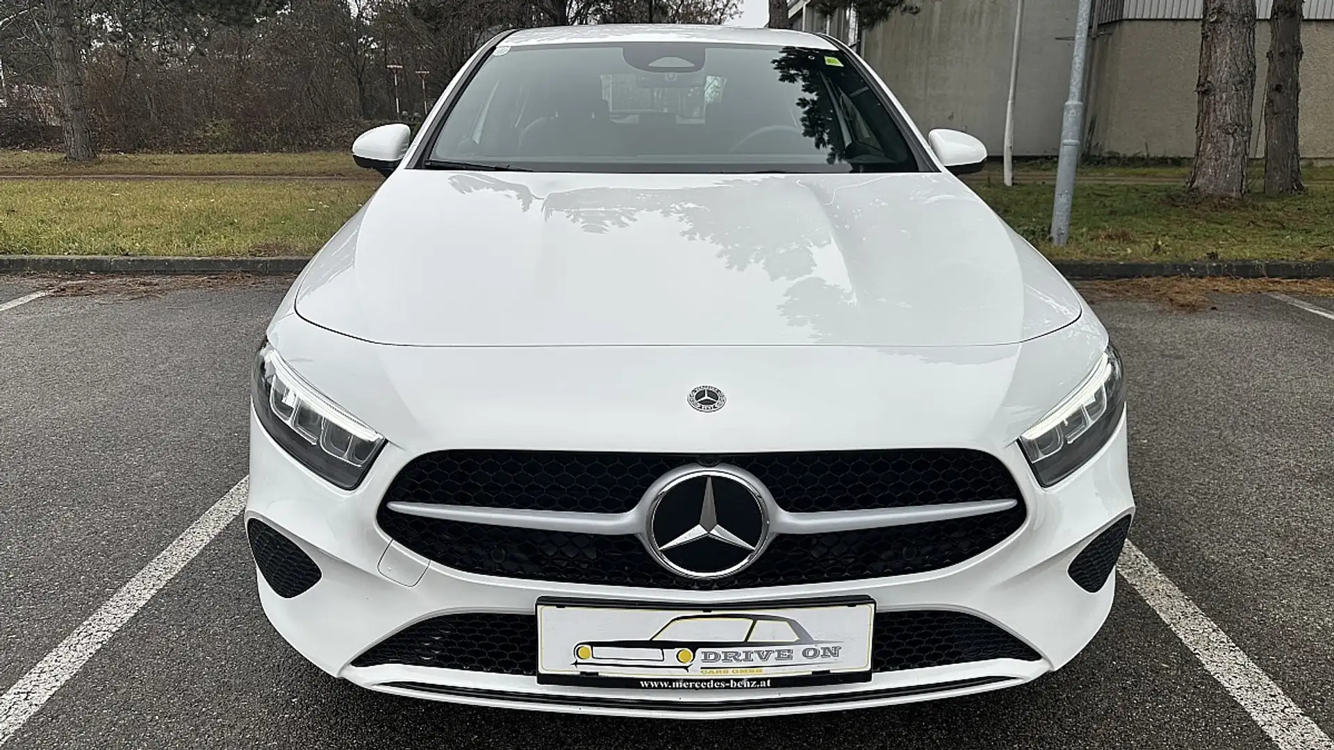 Mercedes-Benz A 180 d *Österreich-E.*Advanced*KAMERA*LED*LEDER*Sitz... Weiß - 2