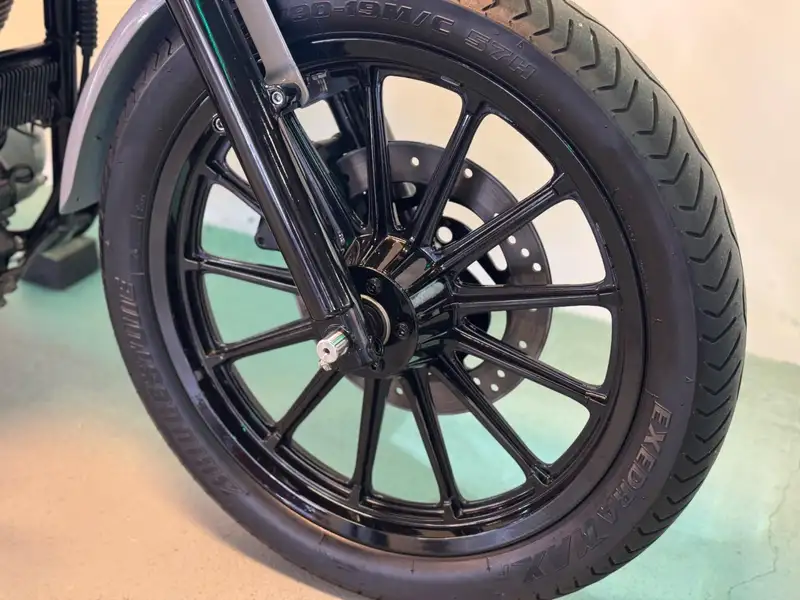 Harley-Davidson FXD - foto 8