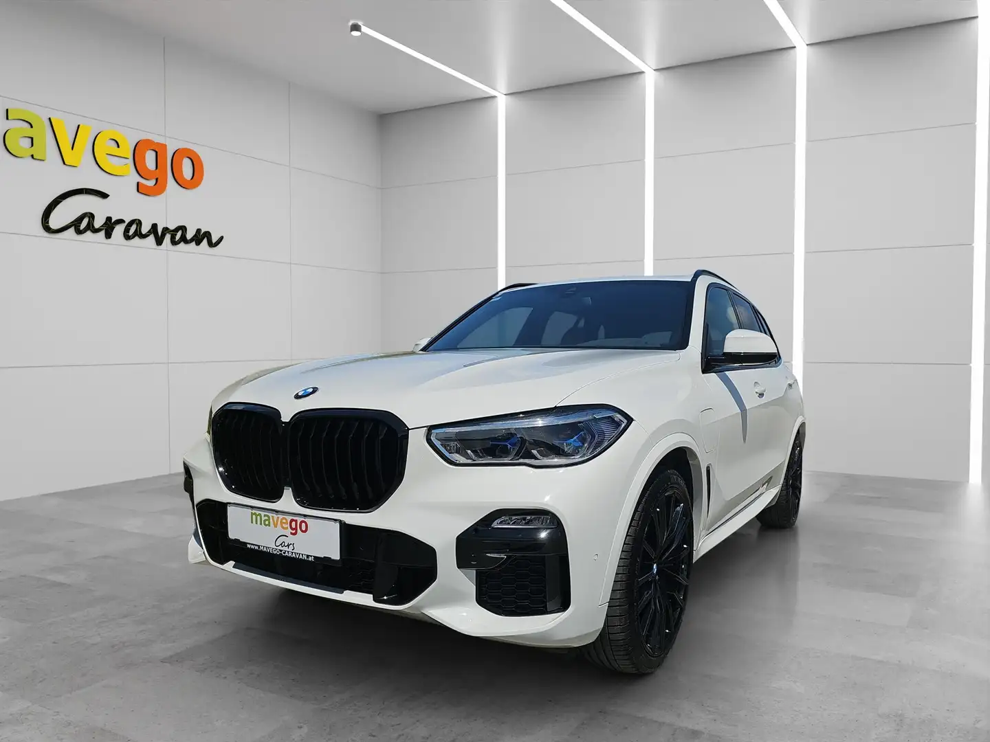 BMW X5 xDrive 45e M Sport Aut.  *ACC*LASER-LICHT*KAMERA* Wit - 1