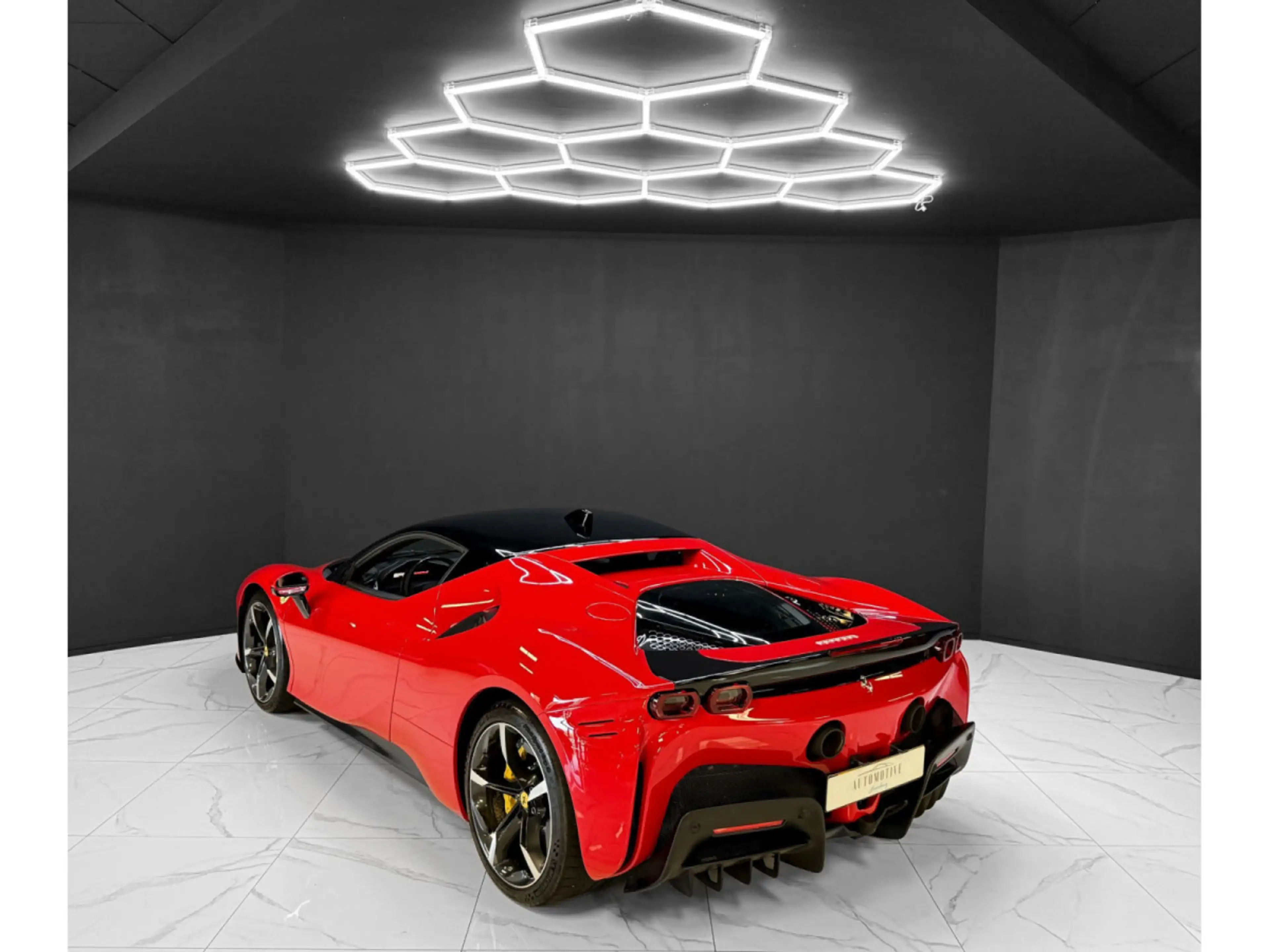 Ferrari SF90 Stradale Racing Seats / Carbon / Lift / JBL — photo 3