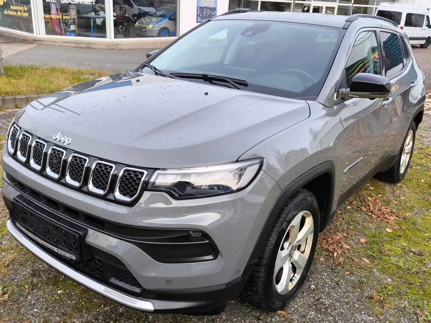 Jeep Compass 80th Anniversary FWD Grau - 1