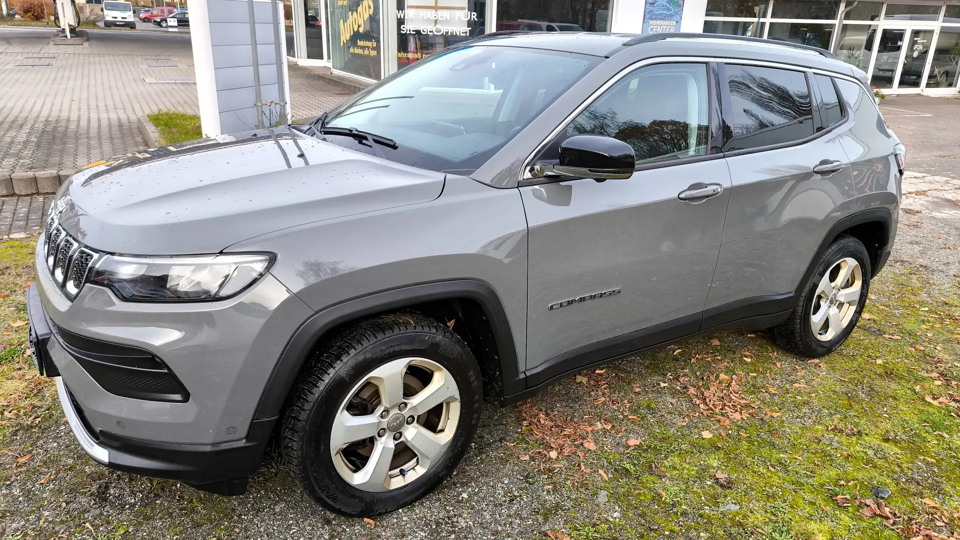 Jeep Compass 80th Anniversary FWD Grau - 2