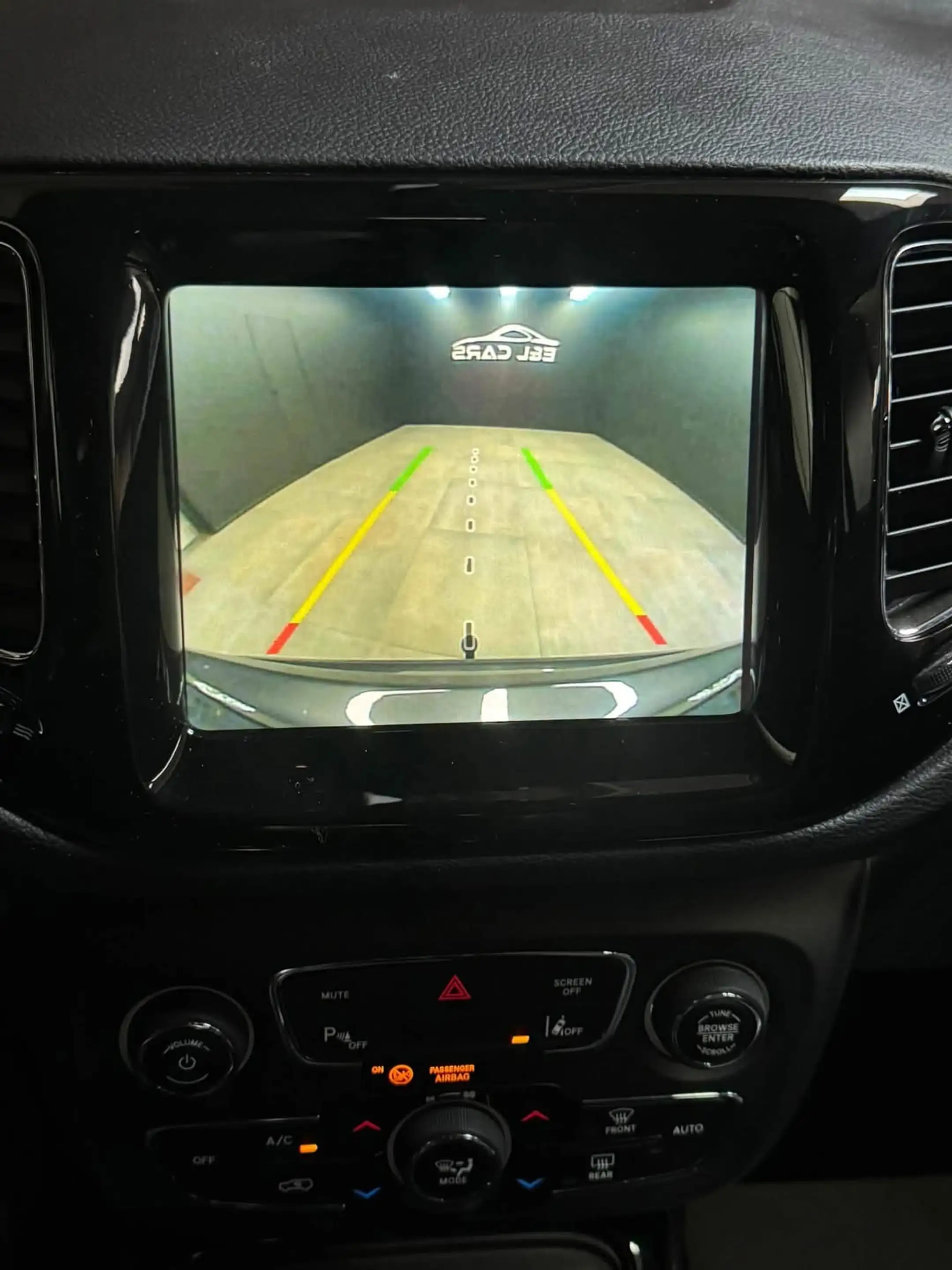 Jeep Compass Compass 1.6 MJD 4x2 **12 mois de garantie** — photo 15