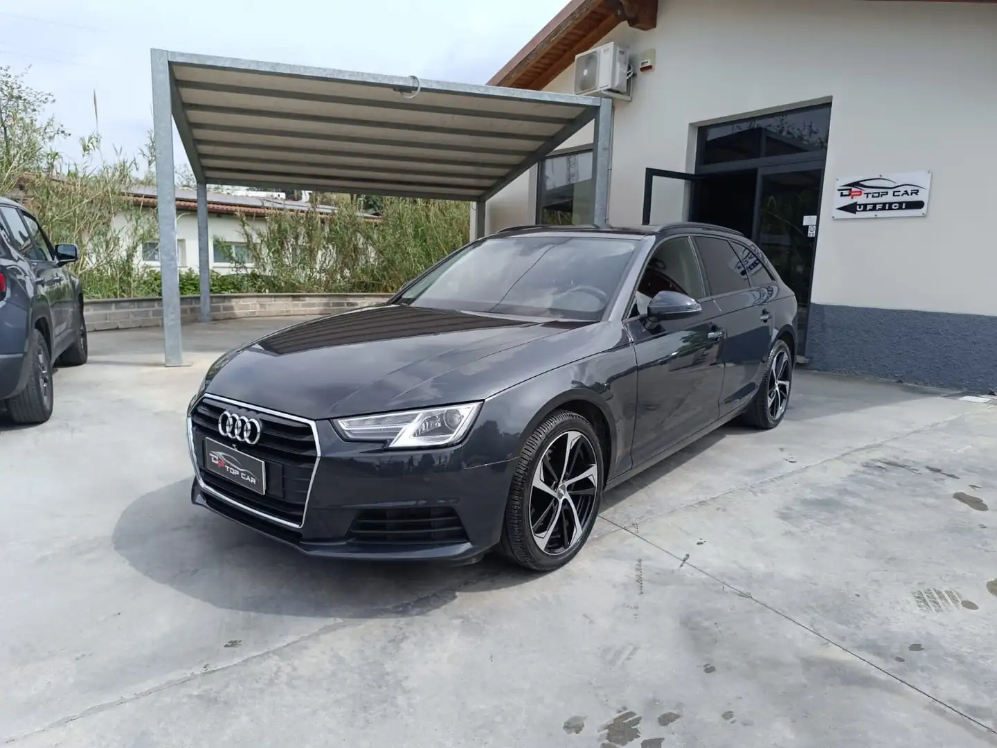 Audi A4 Avant 35 TDI S tronic Sport - GARANZIA 24 MESI Grigio - 1