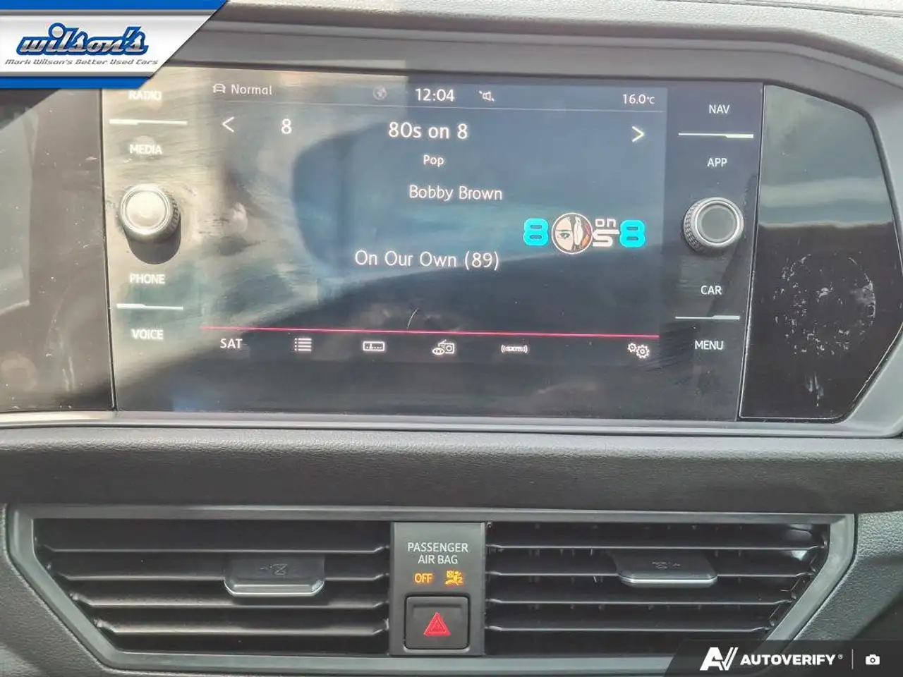 Volkswagen Jetta снимка Volkswagen Jetta