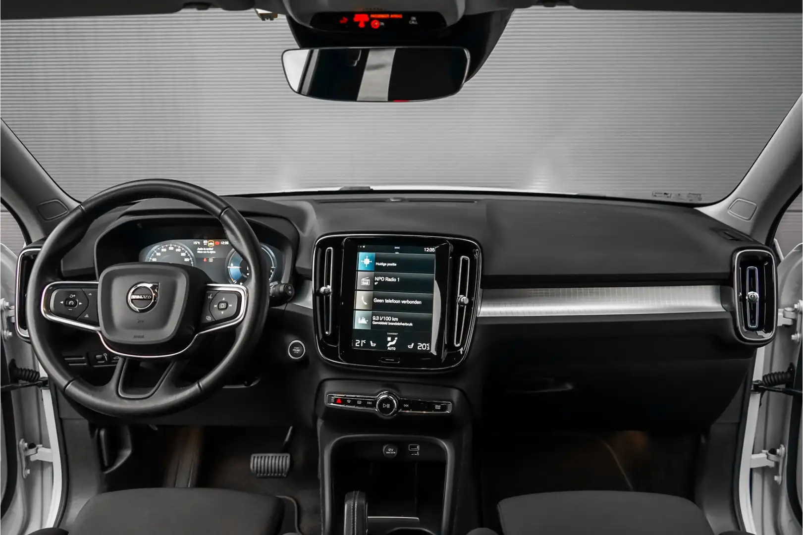 Volvo XC40 1.5 T5 Recharge Expression Camera Trekhaak ACC Wit - 2