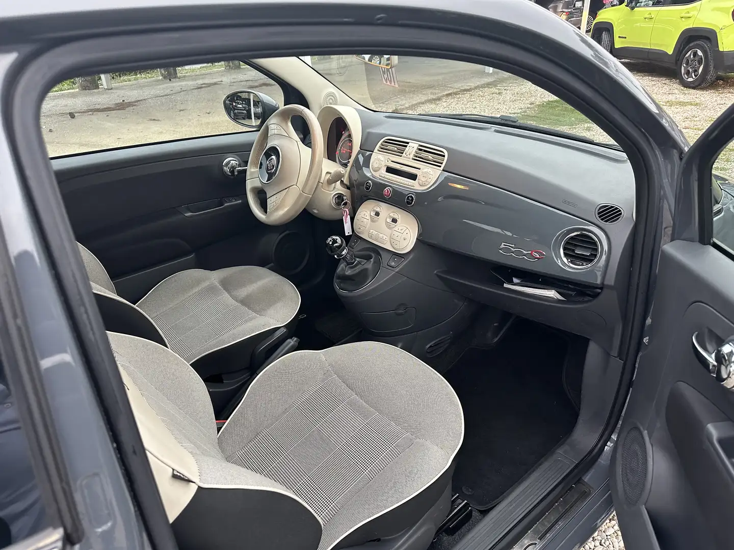 Fiat 500C lounge Grau - 2