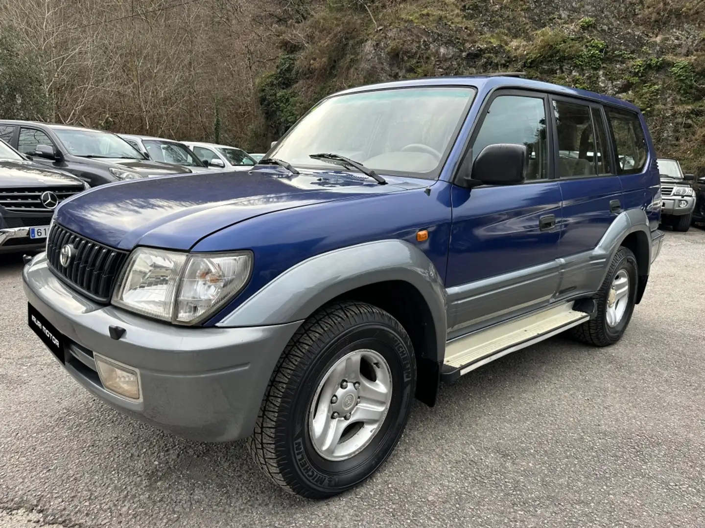 Toyota Land Cruiser 3.0 D4D VX Azul - 2