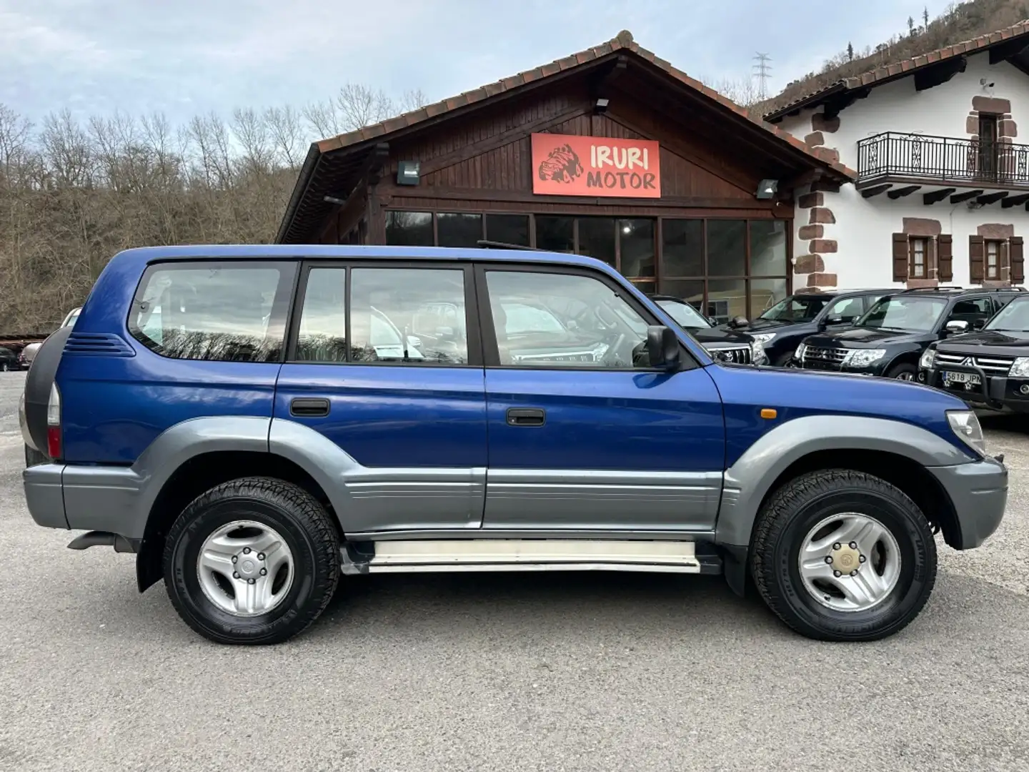 Toyota Land Cruiser 3.0 D4D VX Azul - 1