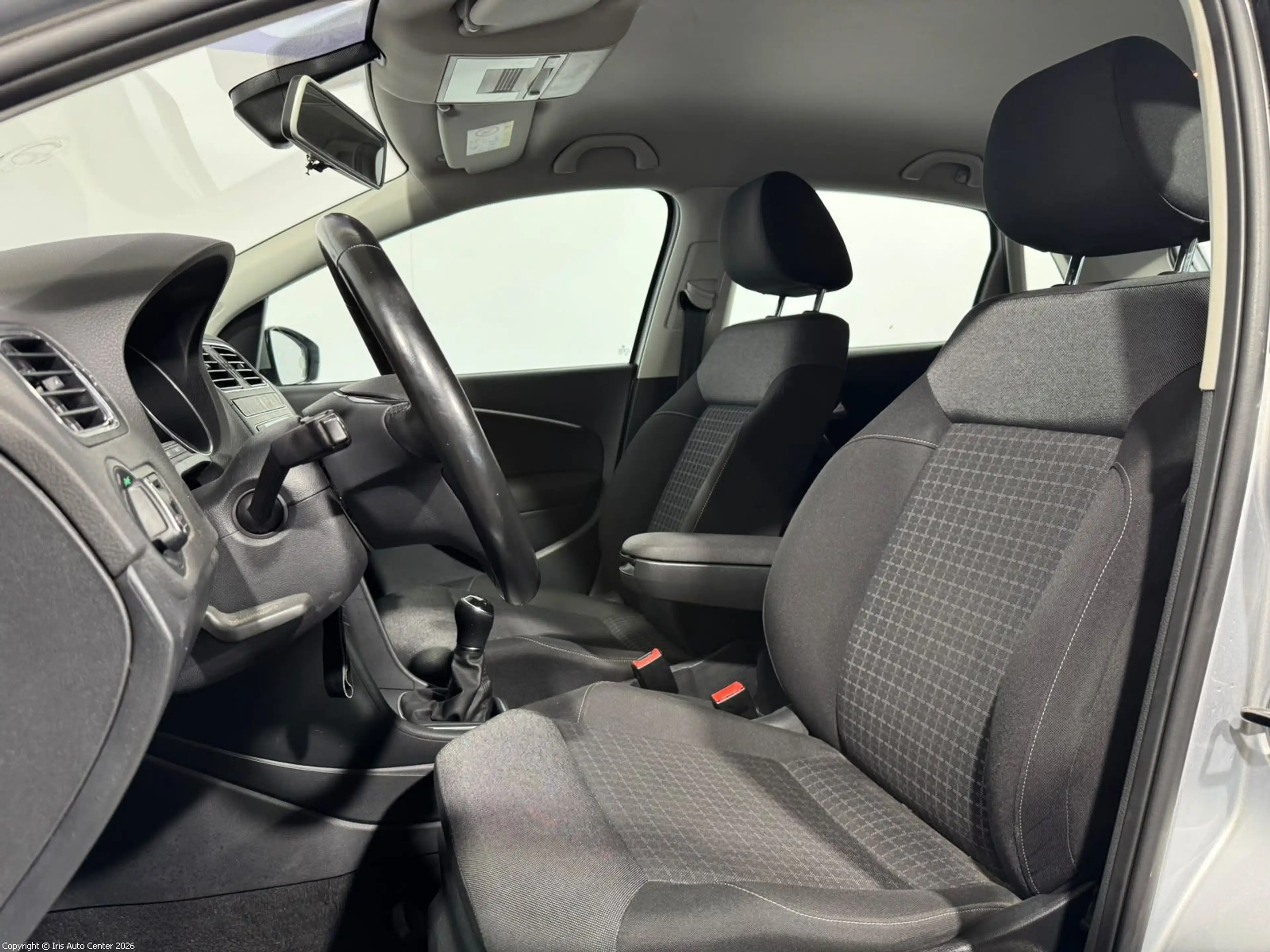 Volkswagen Polo 1.0 TSI | PDC AV/AR | CLIM. AUTO | CRUISE — photo 6