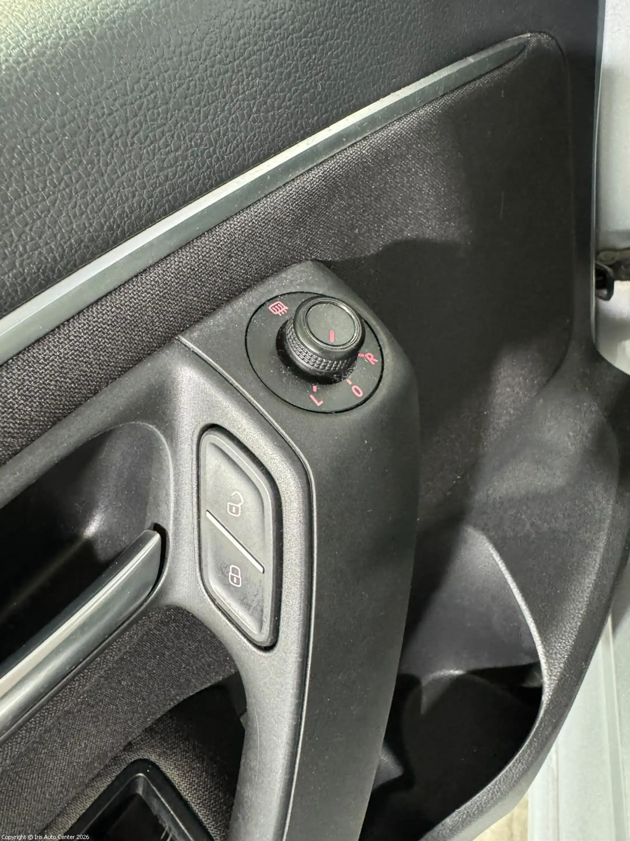 Volkswagen Polo 1.0 TSI | PDC AV/AR | CLIM. AUTO | CRUISE — photo 8