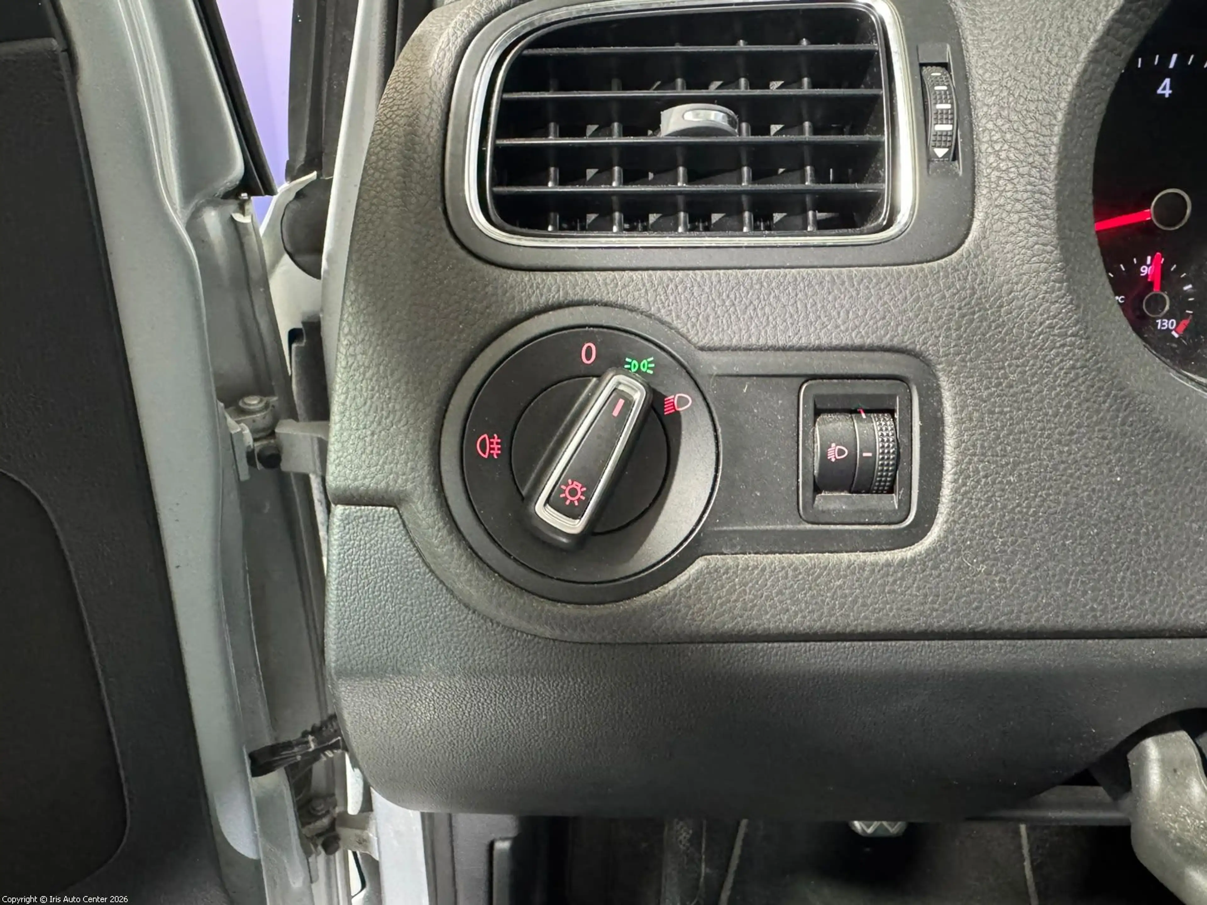 Volkswagen Polo 1.0 TSI | PDC AV/AR | CLIM. AUTO | CRUISE — photo 9