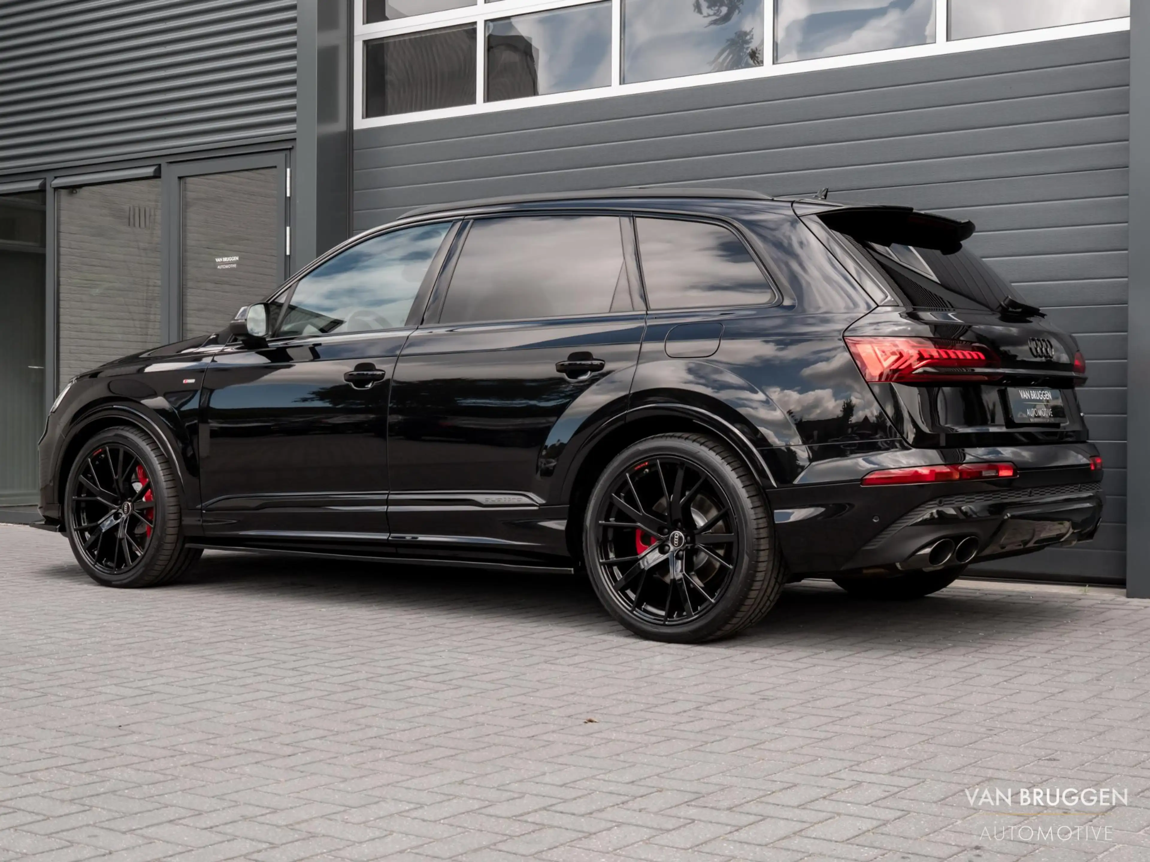 Audi Q7 60 TFSI e quattro S-Line Pano B&O RS-Stoelen Laser — photo 10