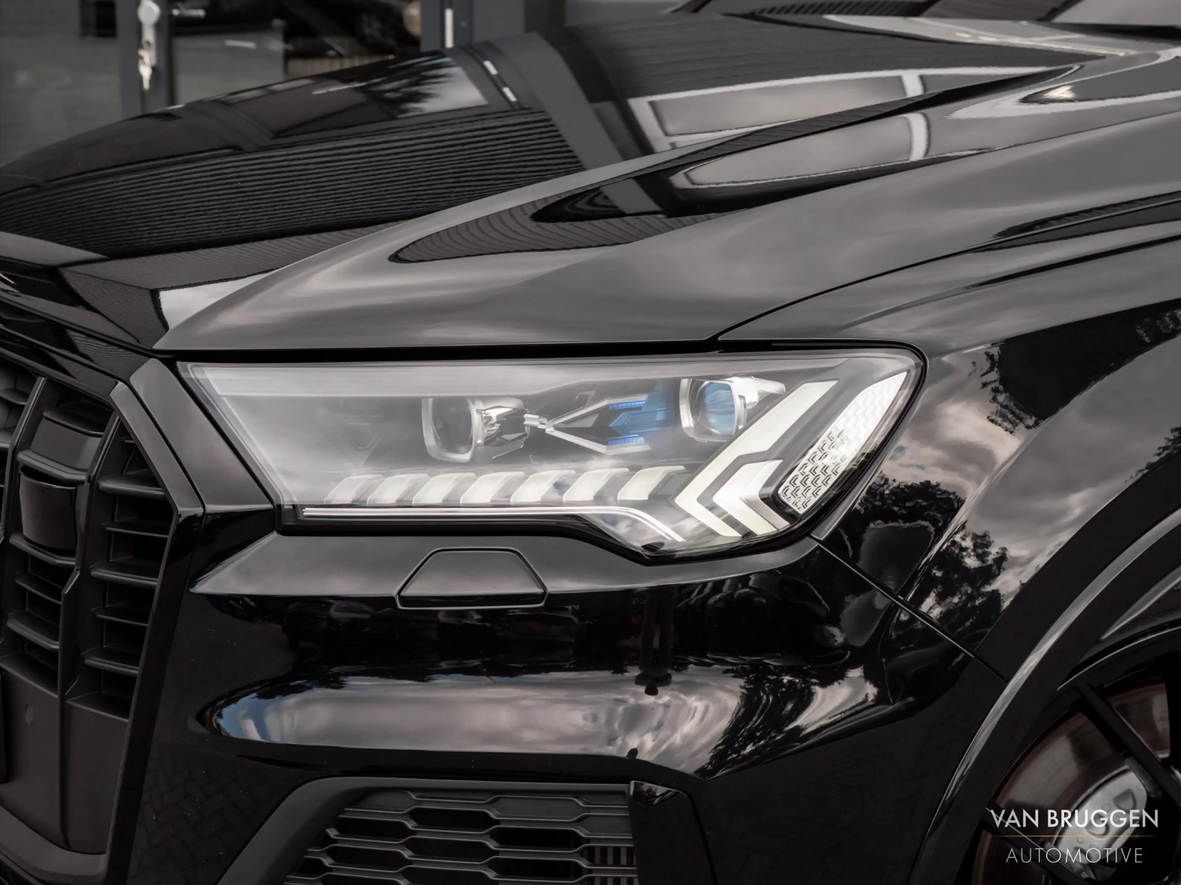 Audi Q7 60 TFSI e quattro S-Line Pano B&O RS-Stoelen Laser — photo 38