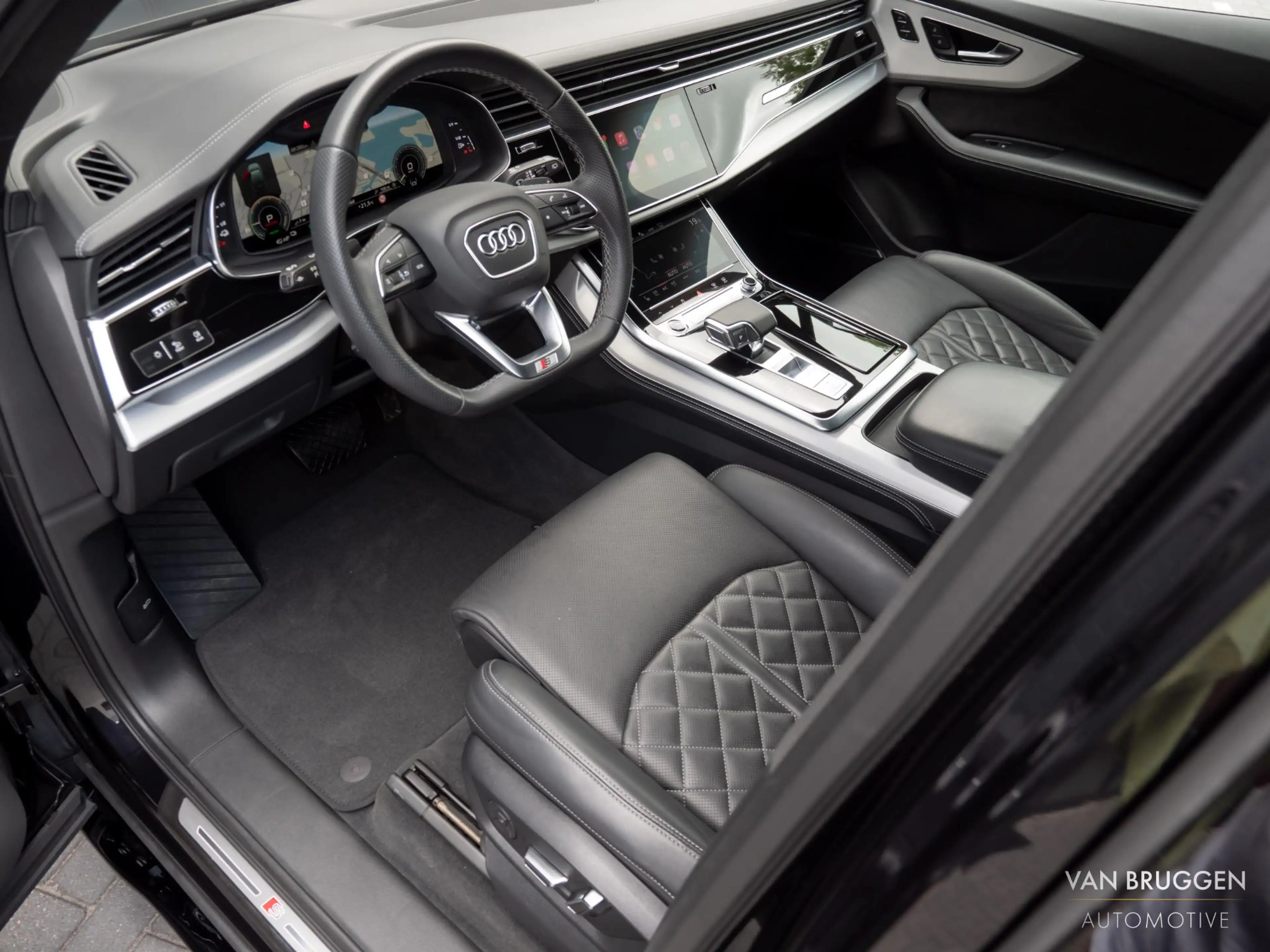 Audi Q7 60 TFSI e quattro S-Line Pano B&O RS-Stoelen Laser — photo 11