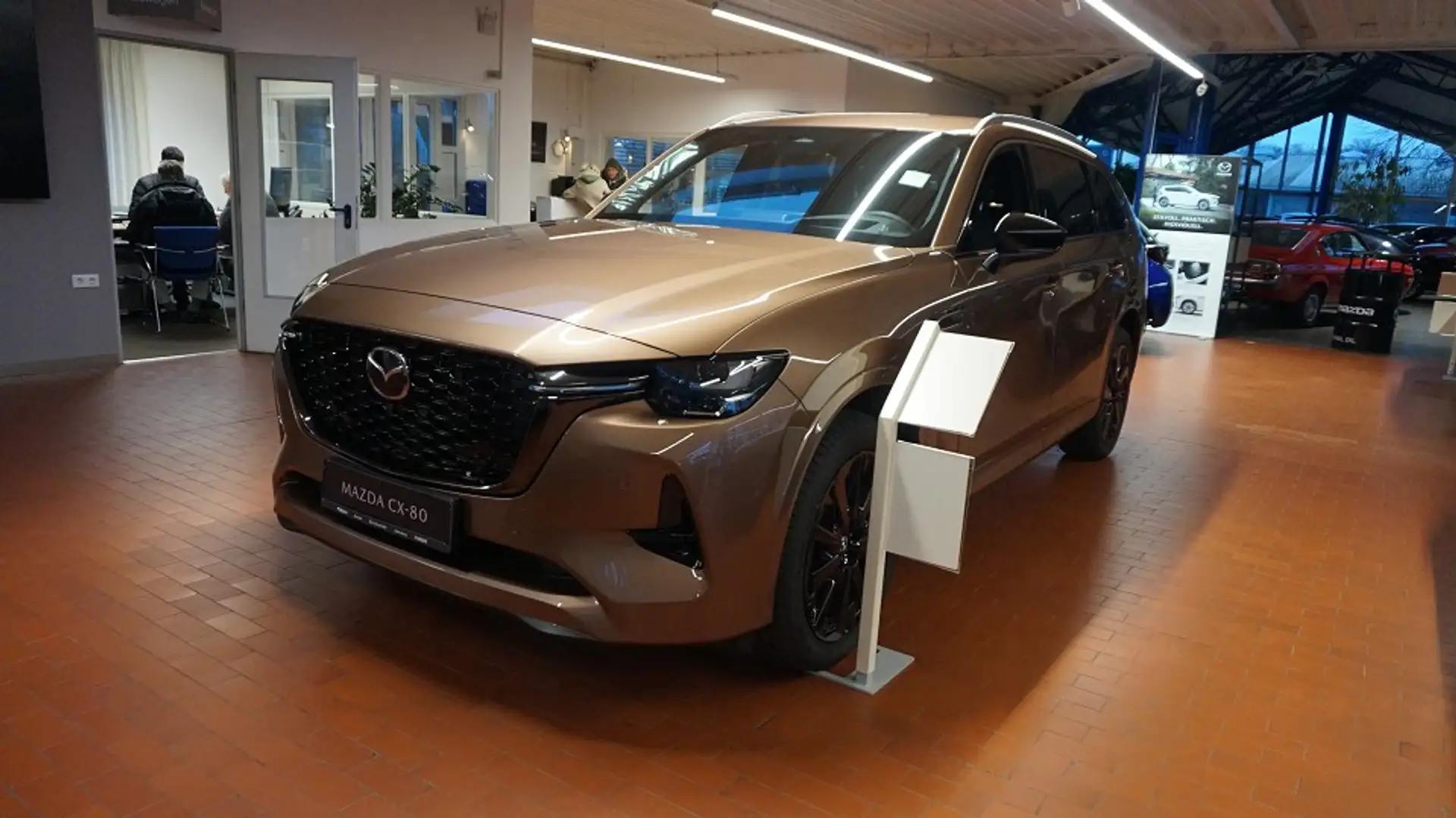 Mazda CX-80 3.3L e-SKYACTIV D 254ps Bruin - 1