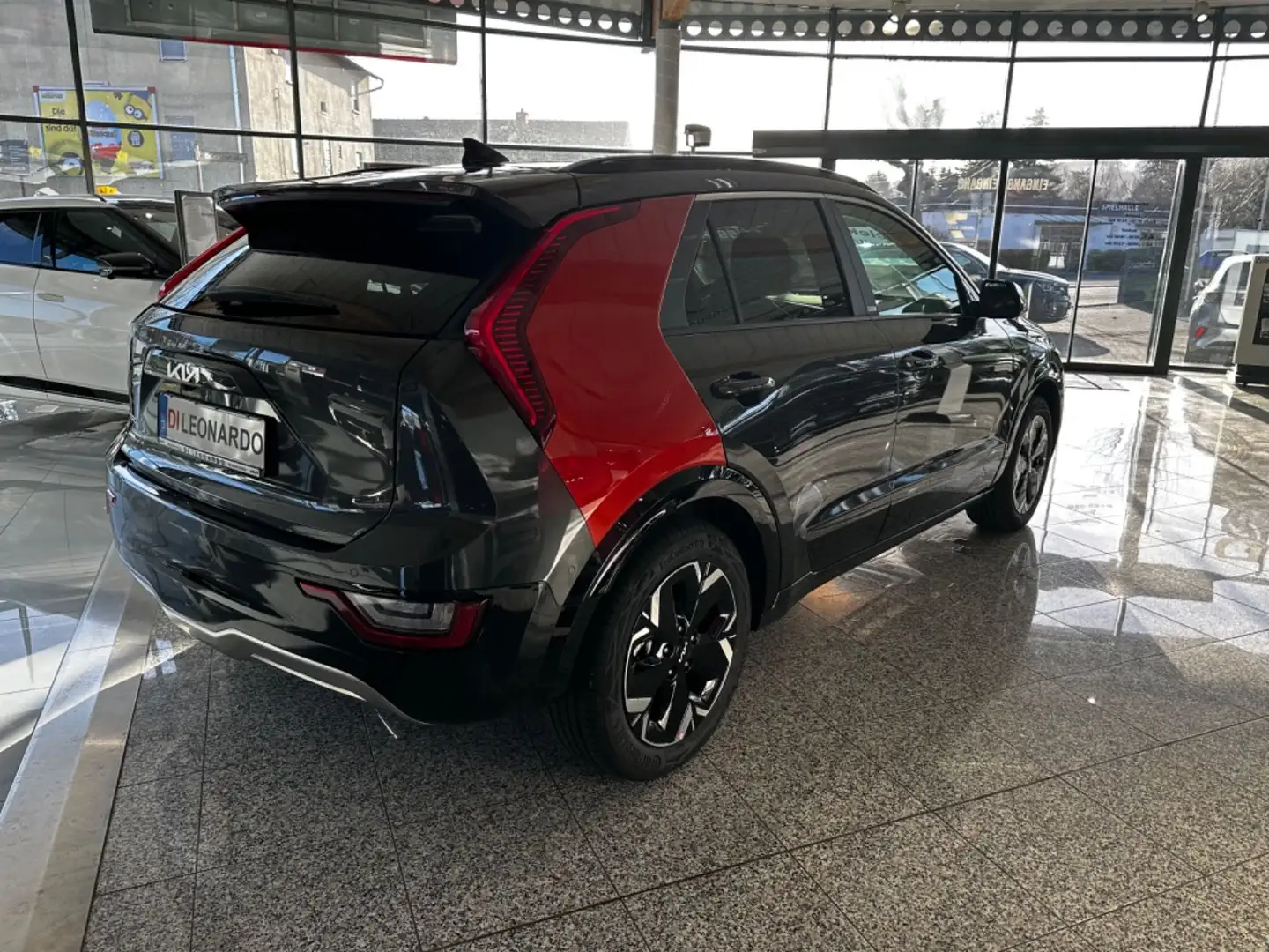 Kia Niro EV Inspiration Wärmepumpe Navi Tech AHK Gris - 1