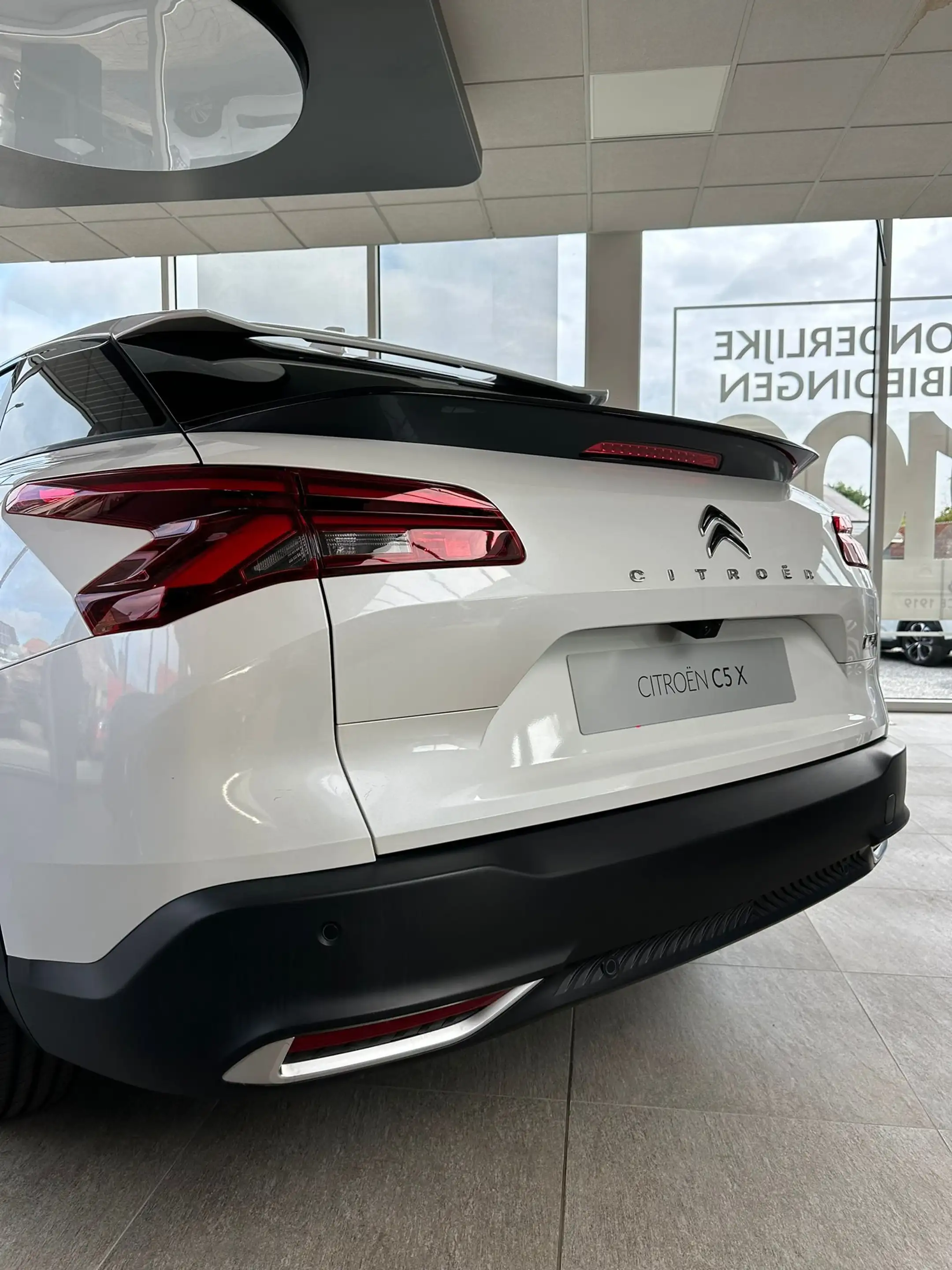 Citroen C5 X C5 X Hybrid 225 Start — photo 5