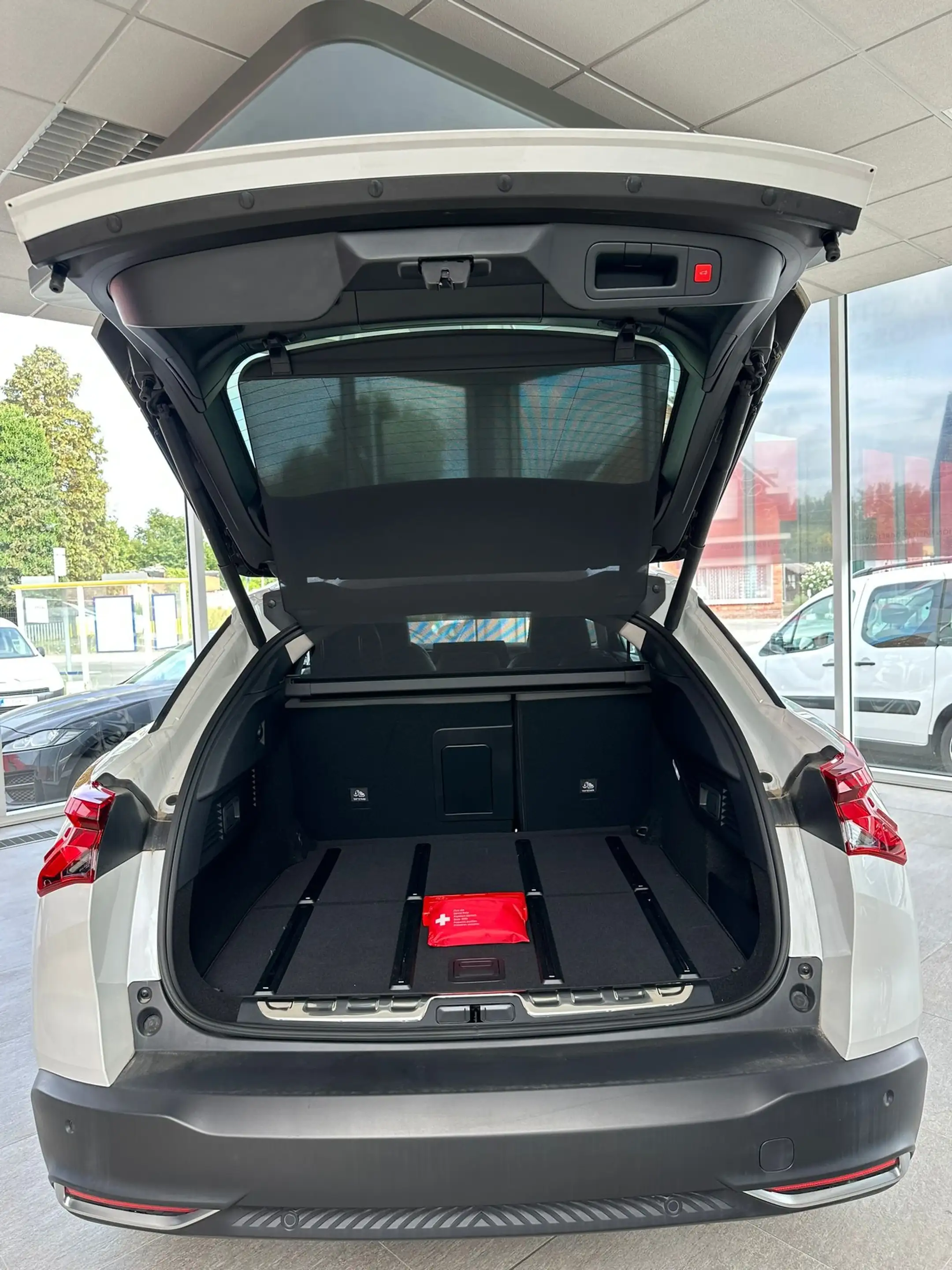 Citroen C5 X C5 X Hybrid 225 Start — photo 13