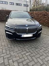 M 745e. Geen Handelaars !!