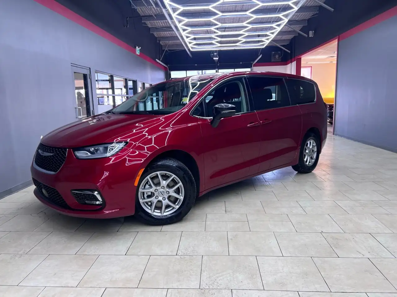 2024 Chrysler Pacifica