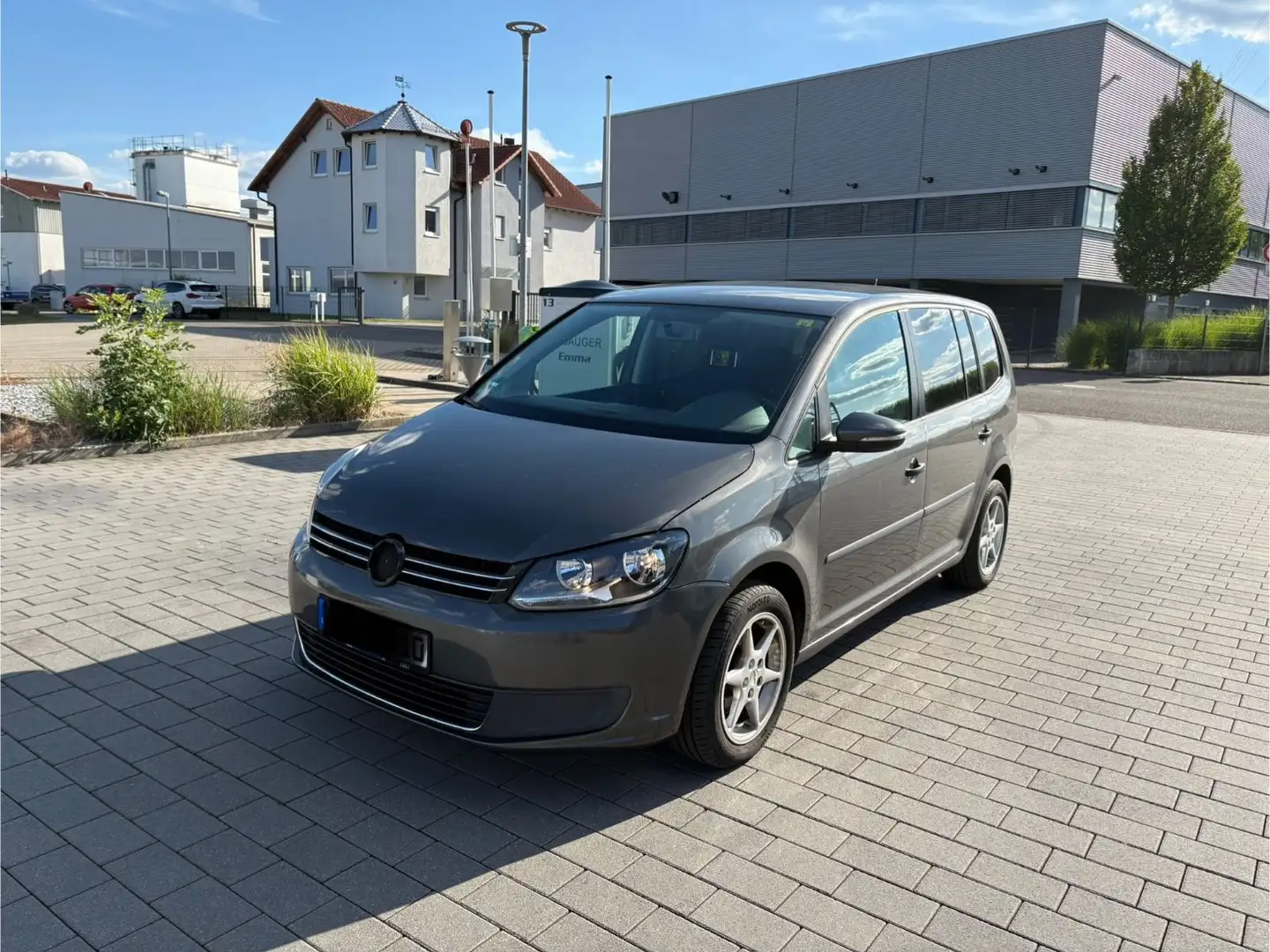 Volkswagen Touran Trendline Gri - 1