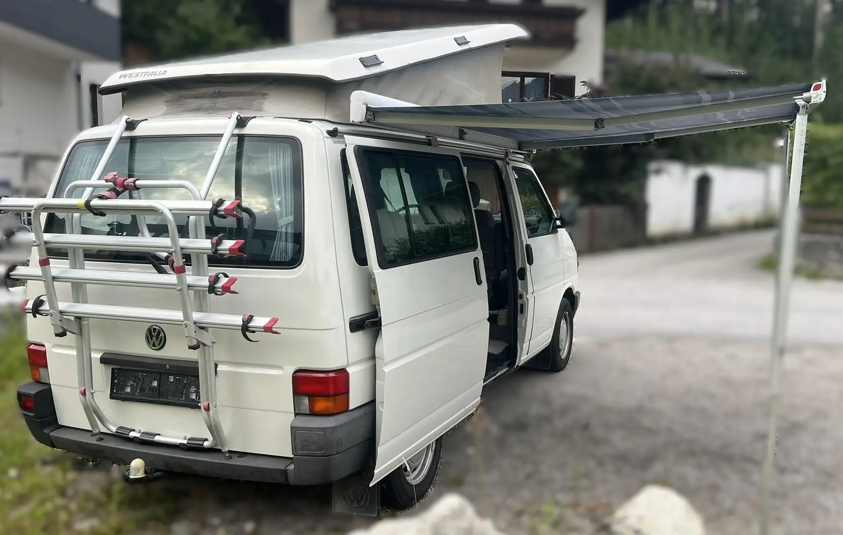 Volkswagen T4 California Coach bijela - 1
