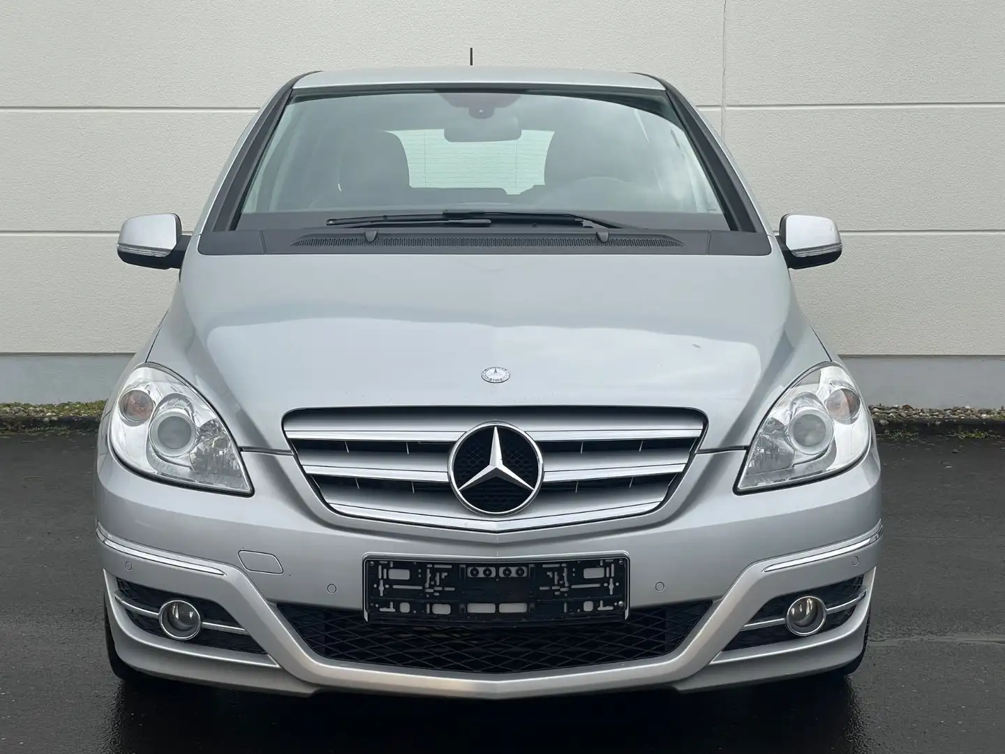 Mercedes-Benz B 180 CDI*Automatik*SHZ*PDC*Klimaauto*Tempomat* Zilver - 2