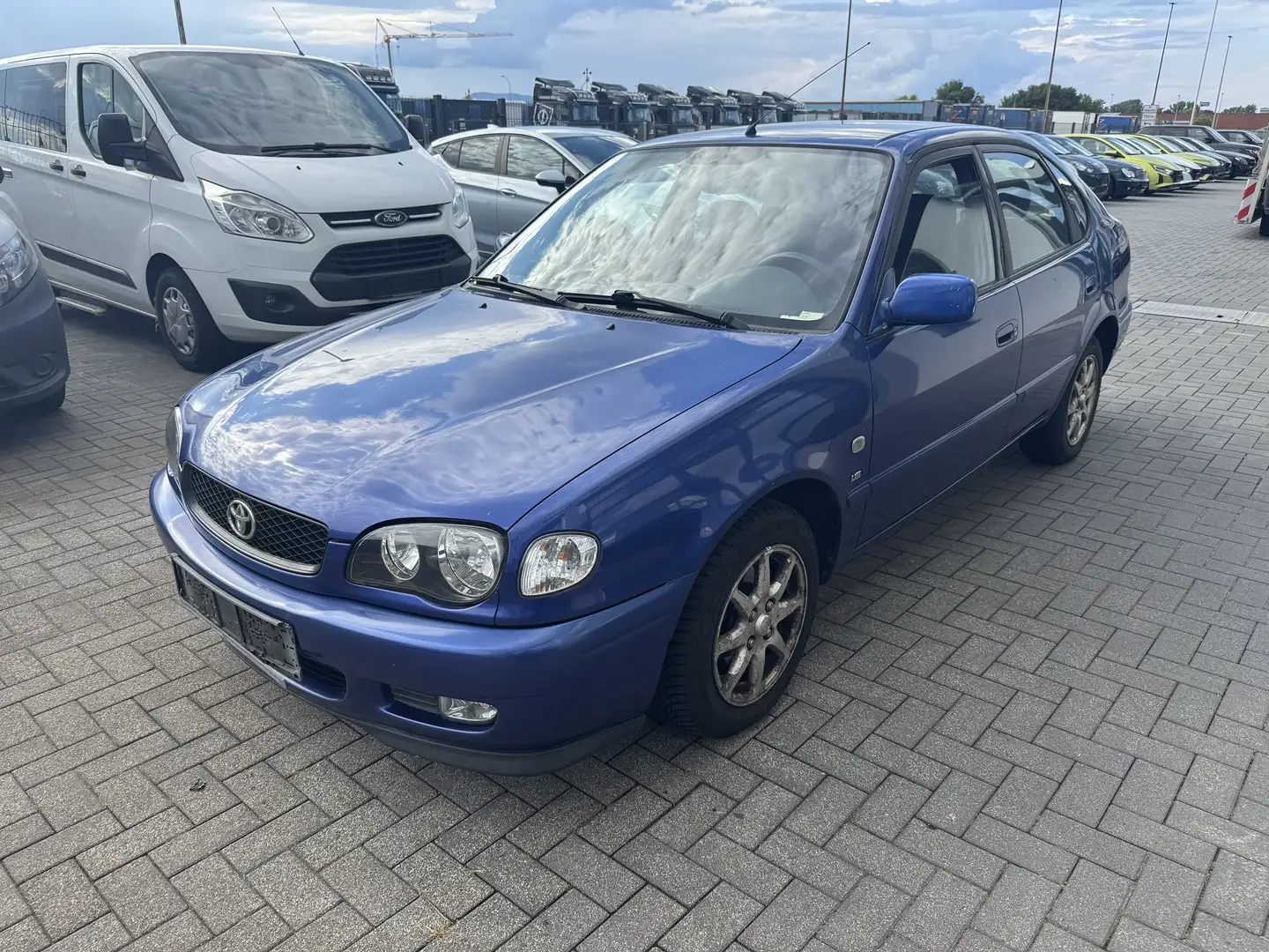 Toyota Corolla 1.6 G6 Bleu - 1